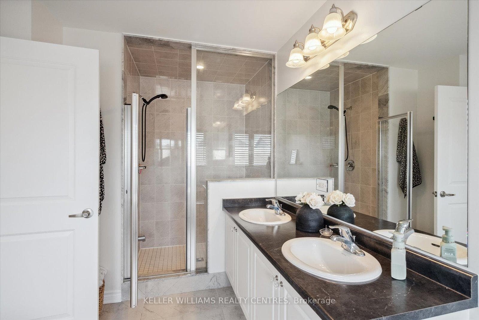 1001 Barton Way photo 28
