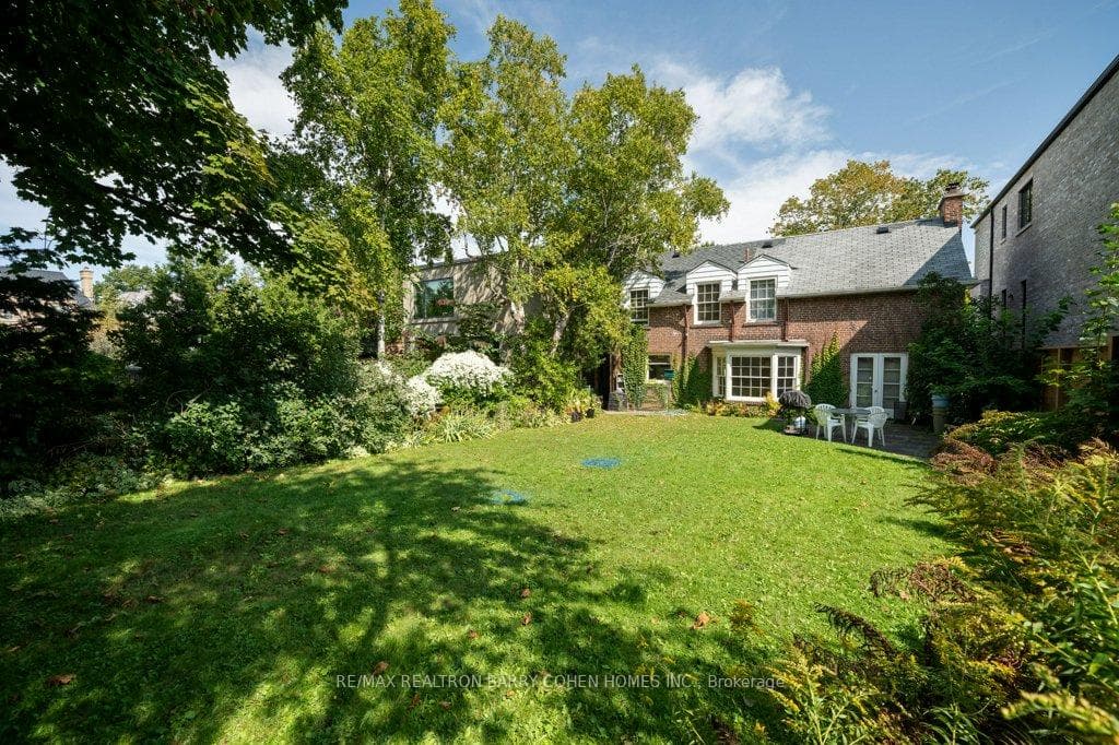 52 DANESWOOD Road photo 9