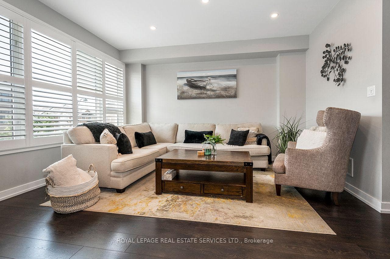 3041 Ernest Appelbe Boulevard photo 27