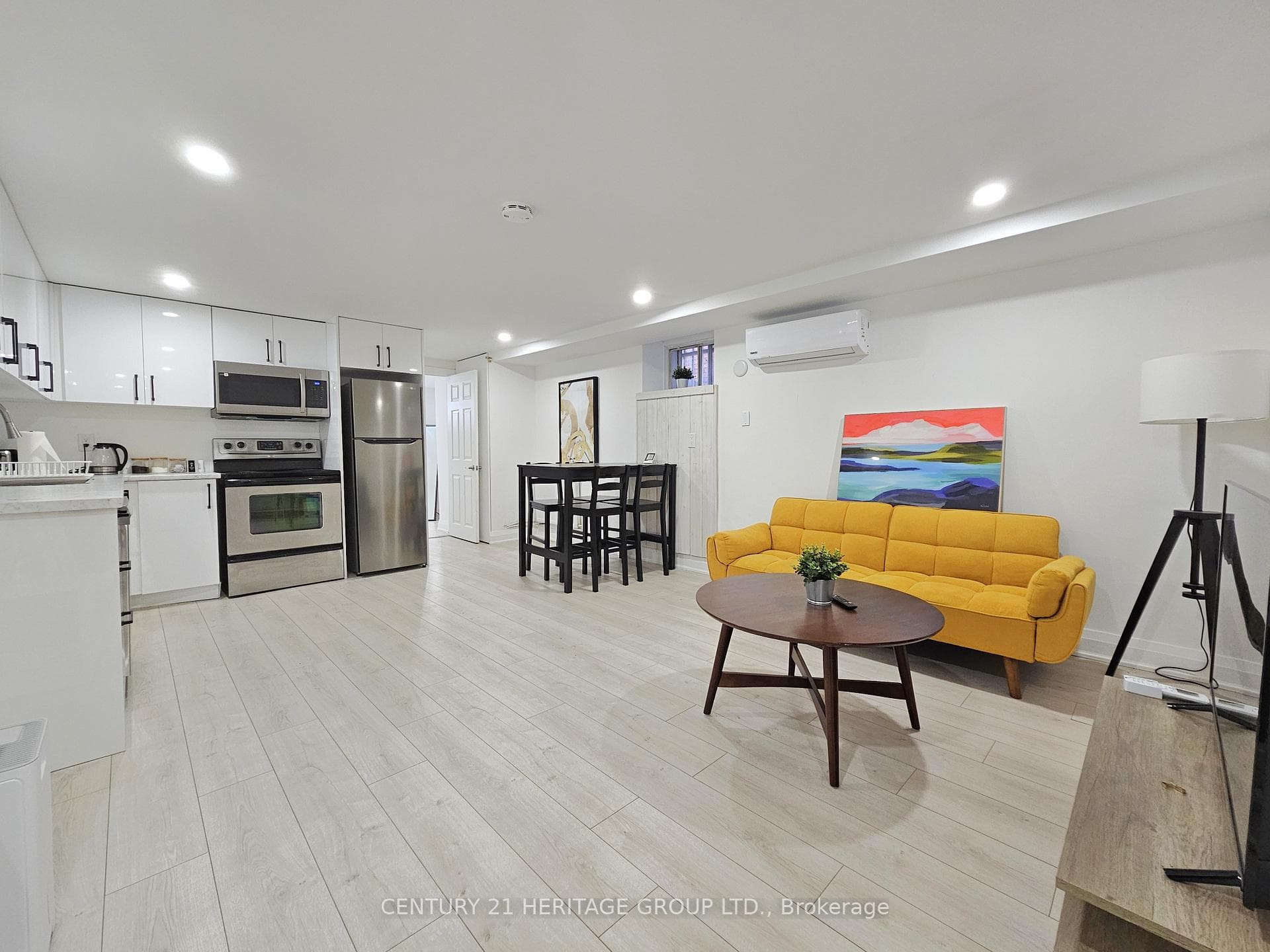 344 Shaw Street Unit Bsmt photo 2
