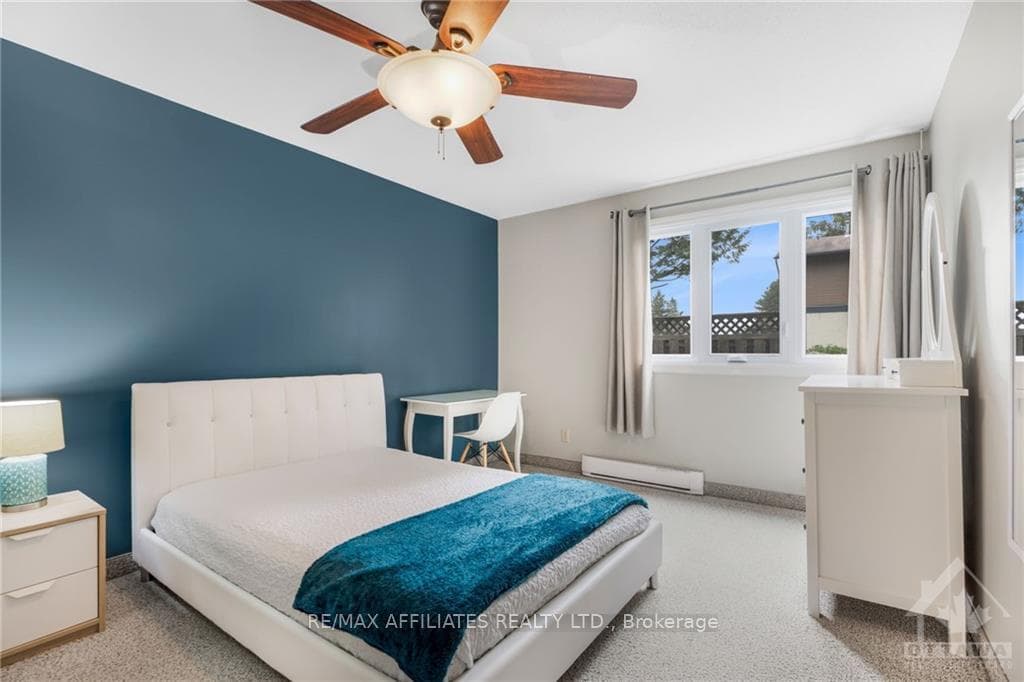 2138 ERIC Crescent photo 16