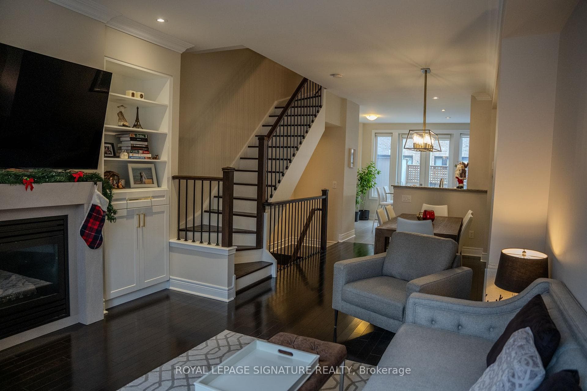 1812 Burnhamthorpe Road Unit 64 photo 5