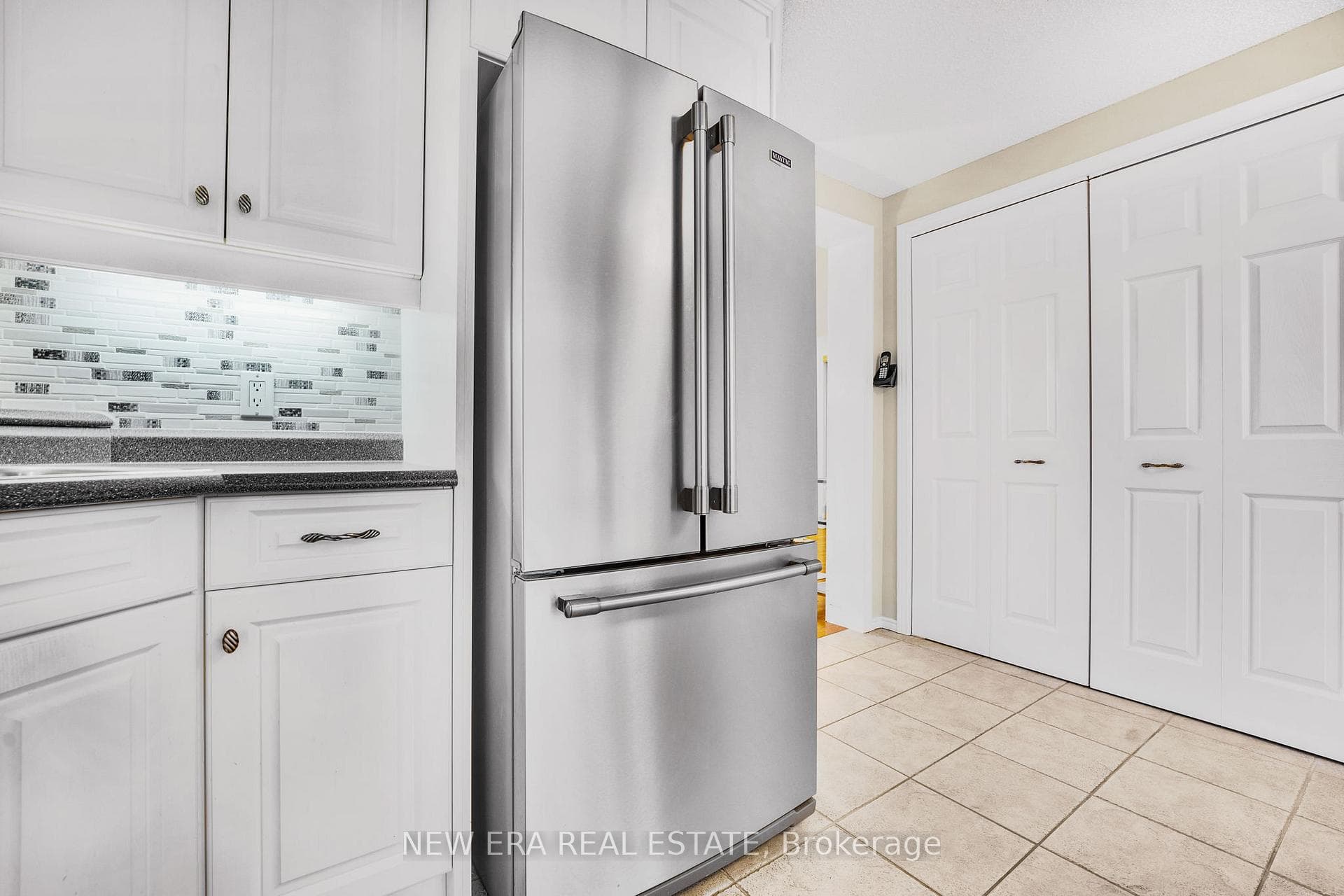 310 Jeff Smith Court photo 16