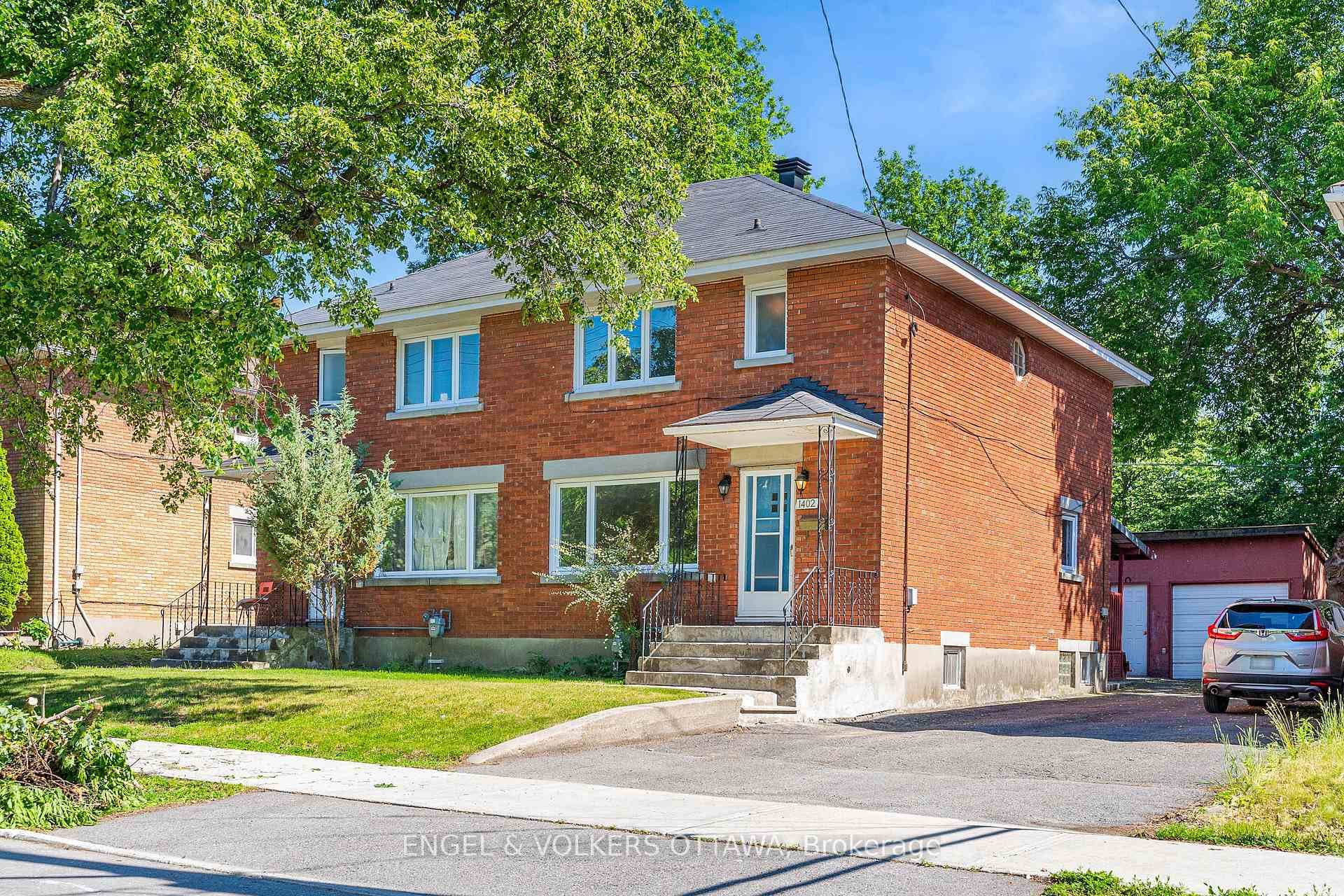 1402 Kilborn Avenue photo 1