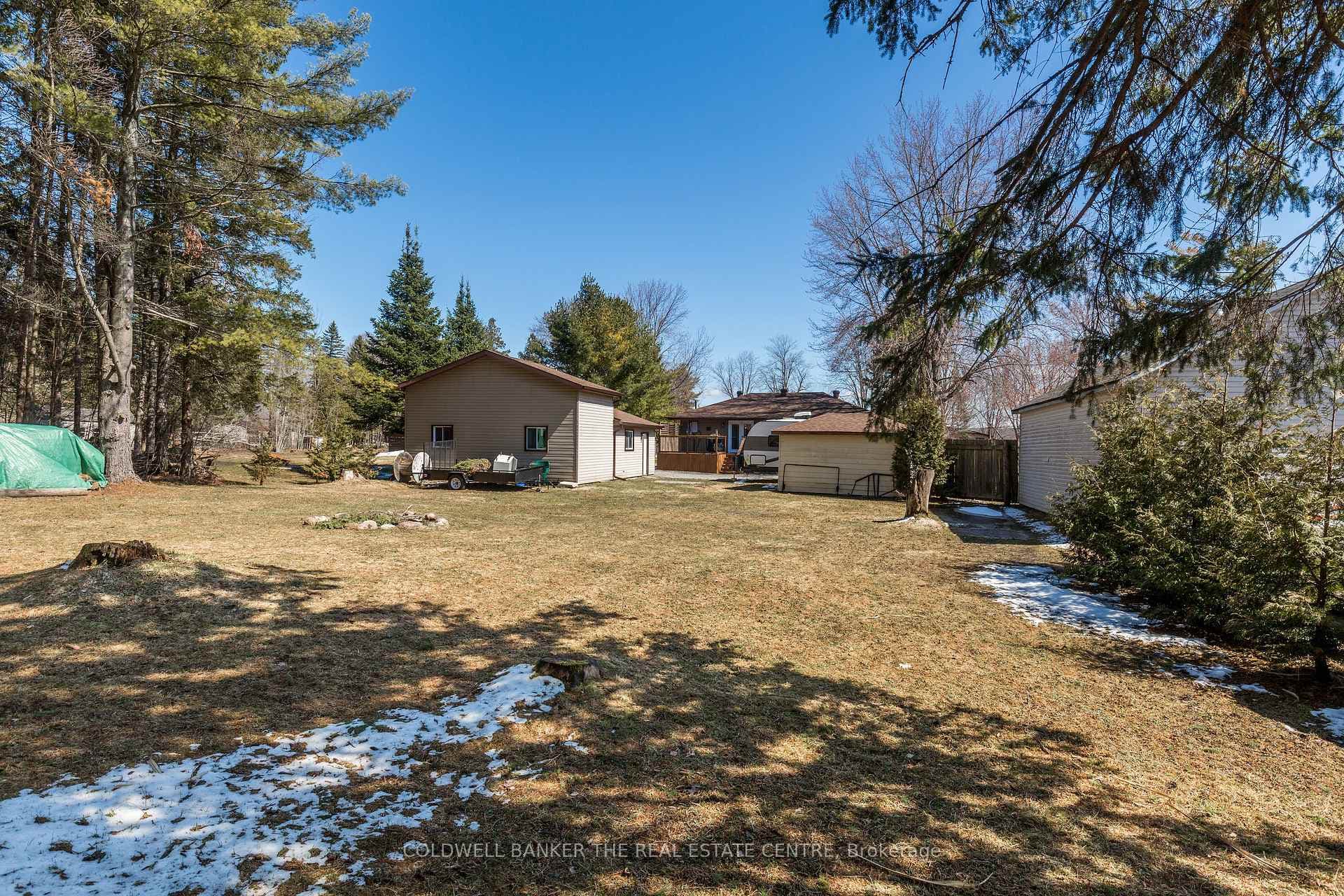 88 Maskinonge Road photo 31