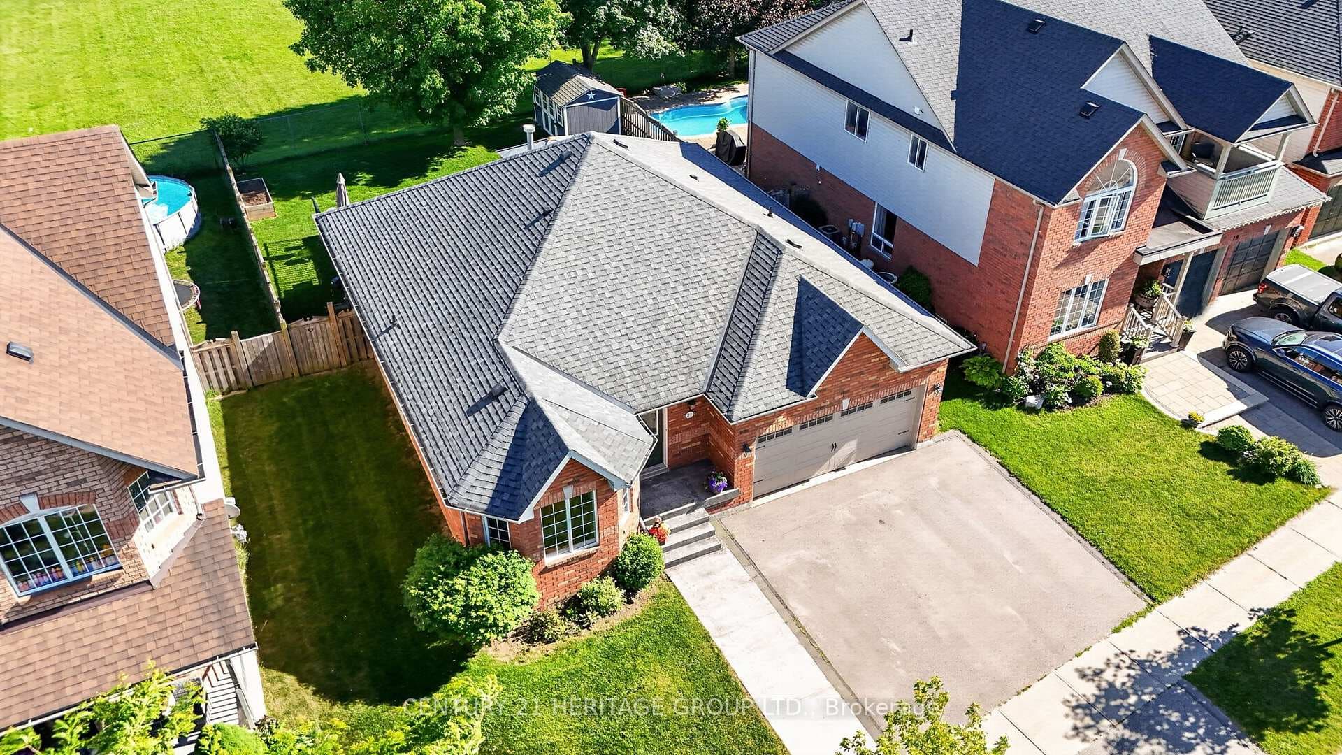 21 Bateman Street photo 44