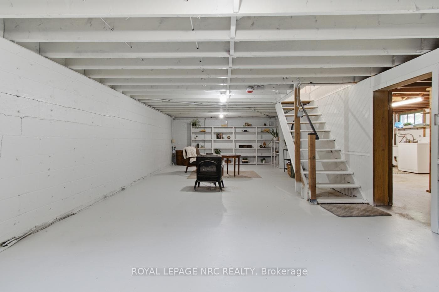179 Woodside Drive photo 32