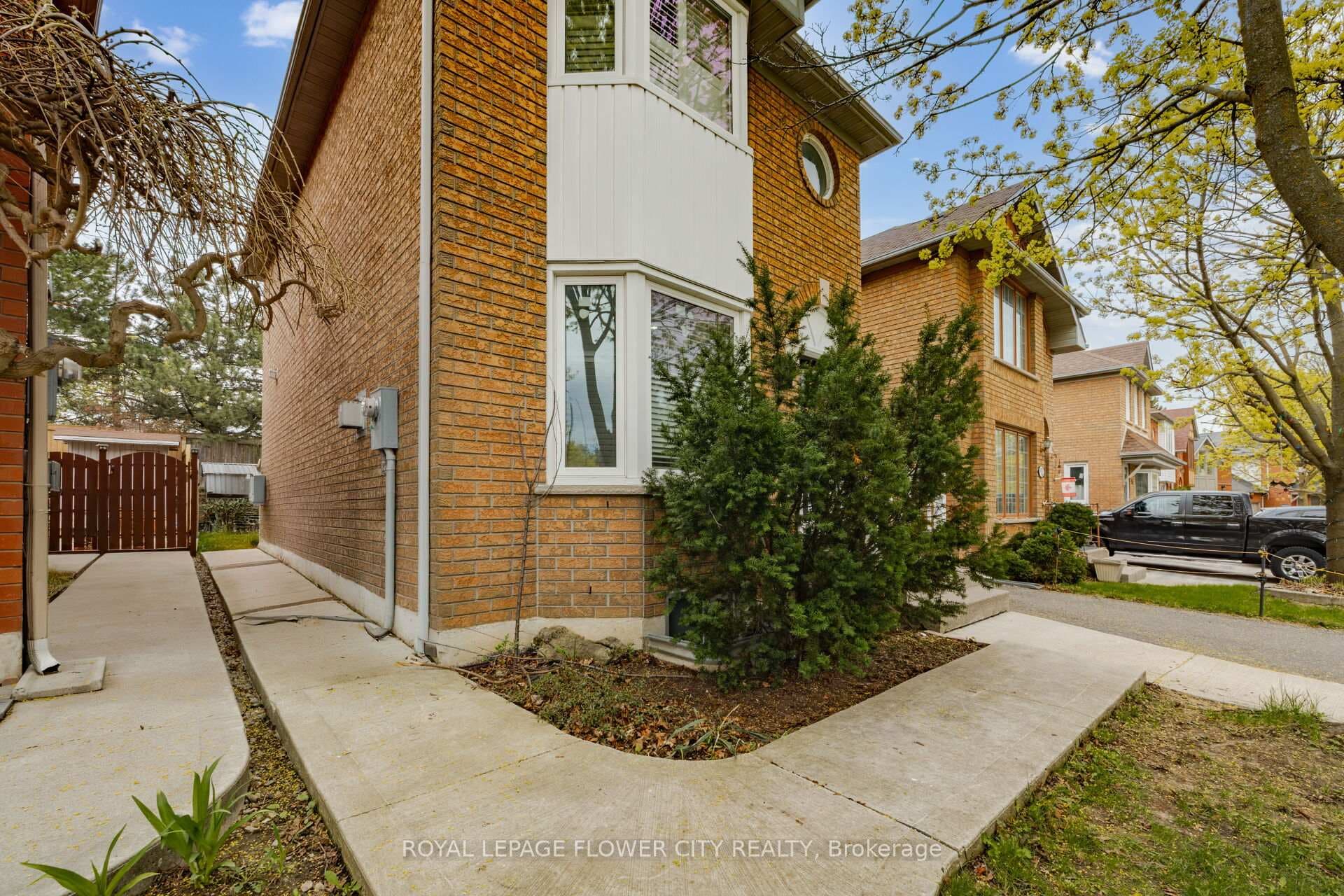 54 Fern Valley Crescent photo 28
