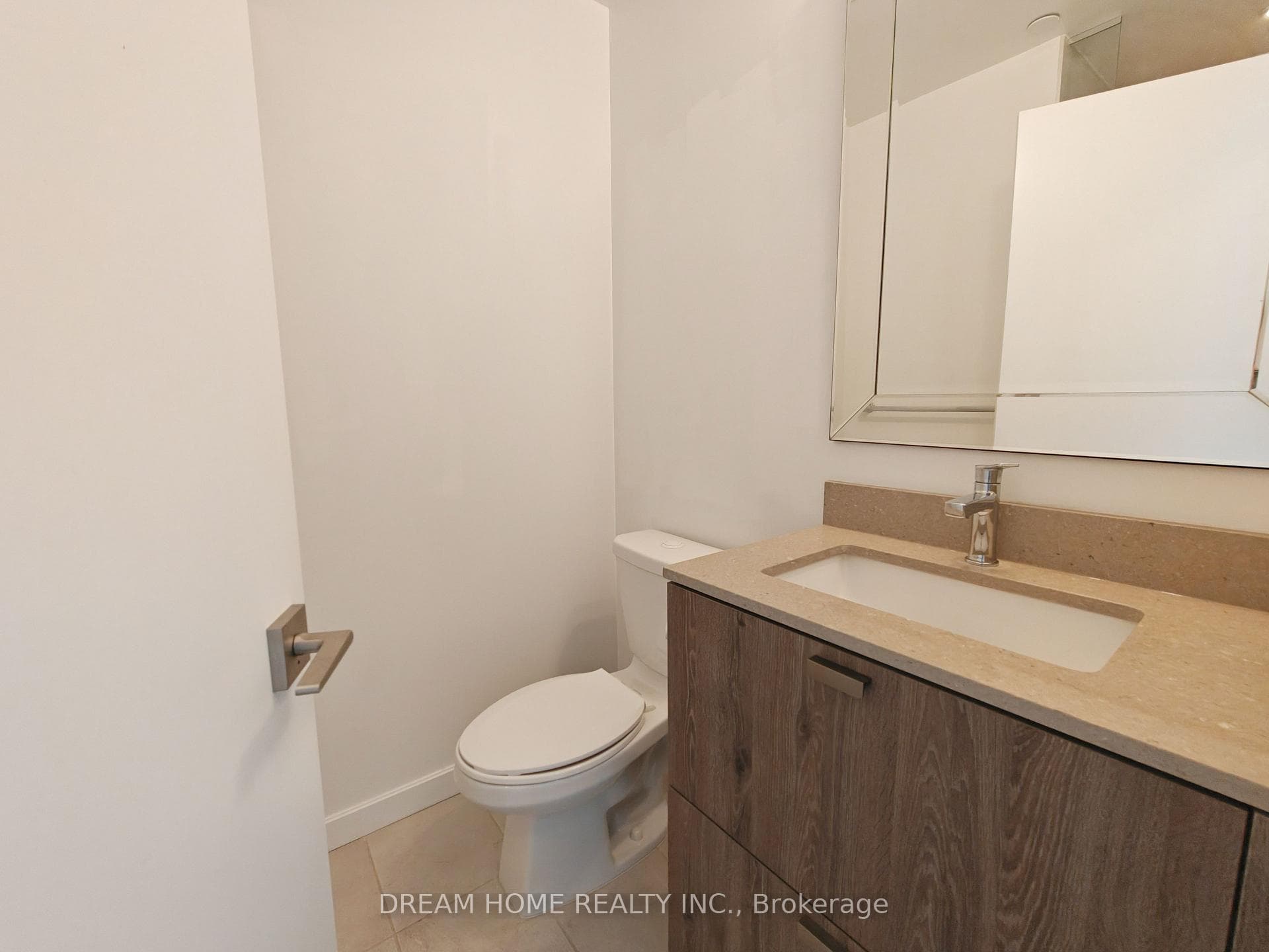 56 Forest Manor Road Unit 2102 photo 17