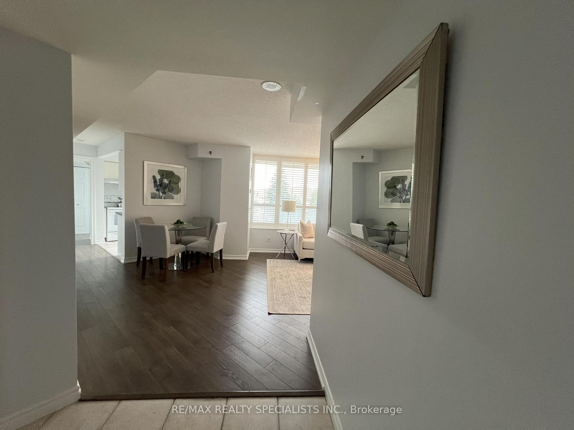 4640 Kimbermount Avenue Unit 209 photo 5