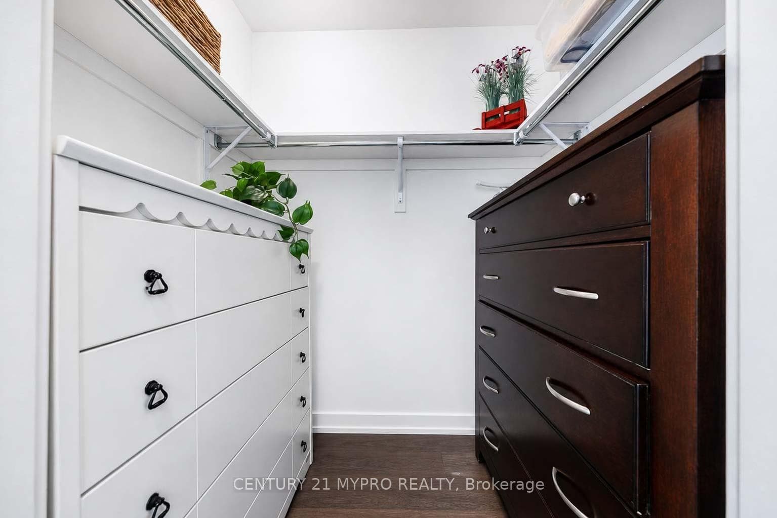 555 William Graham Drive Unit 320 photo 16