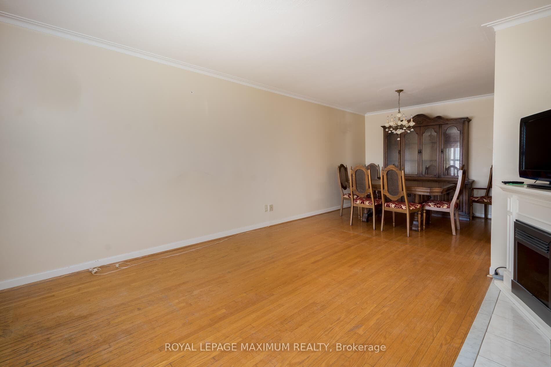 44 Fallingdale Crescent photo 5