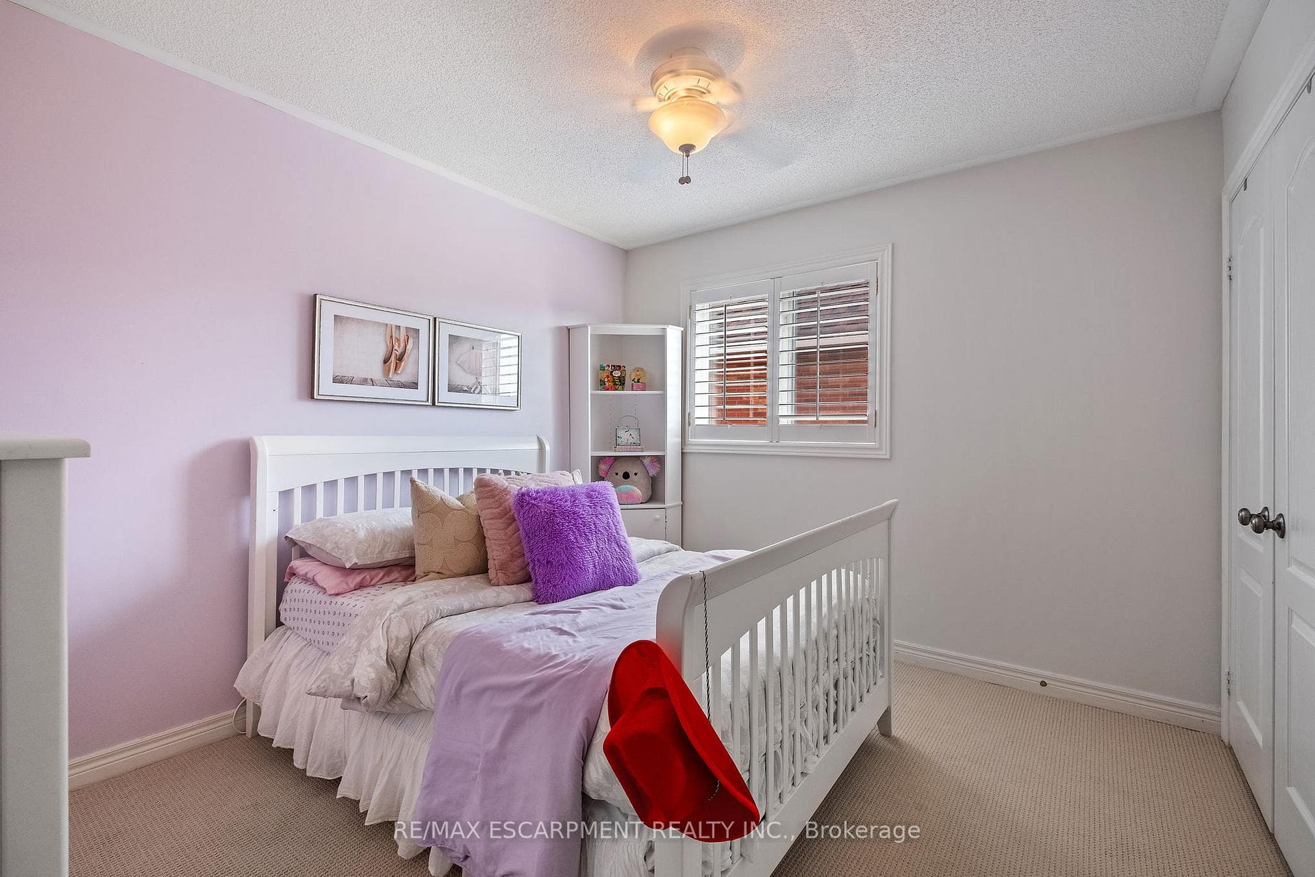 2473 Capilano Crescent photo 27