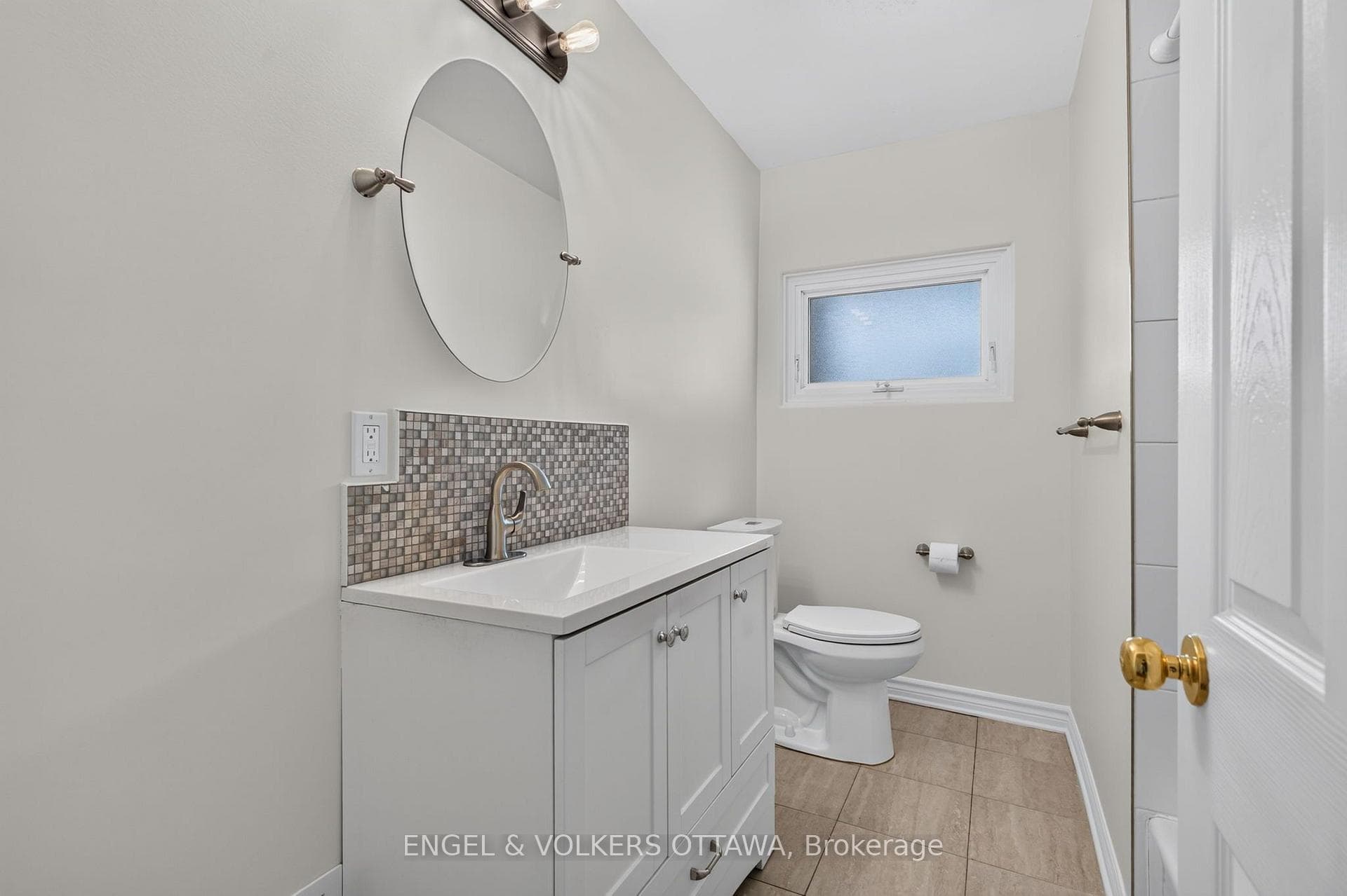 2439-2445 Alta Vista Drive photo 13