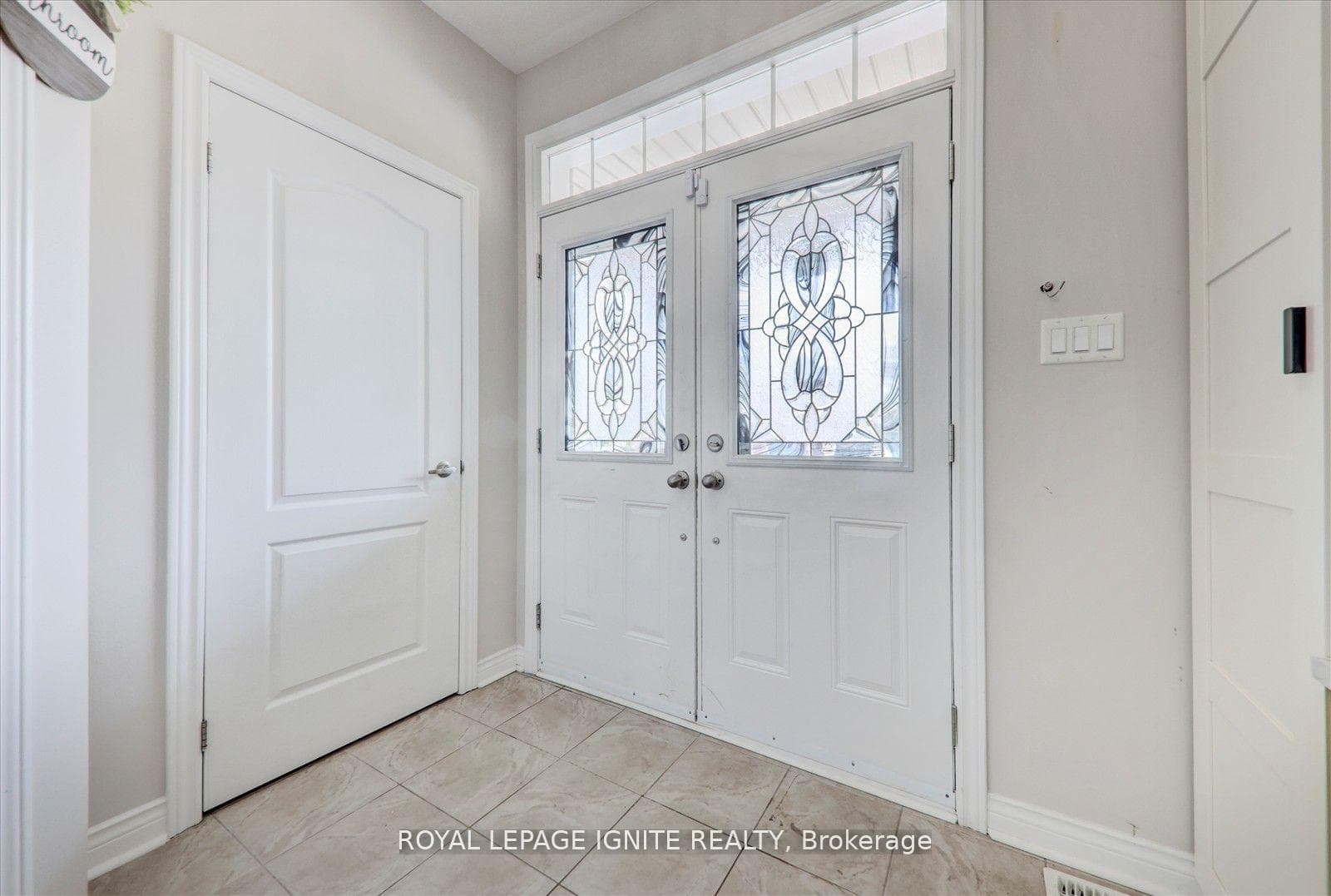 102 Garrardview Street photo 5