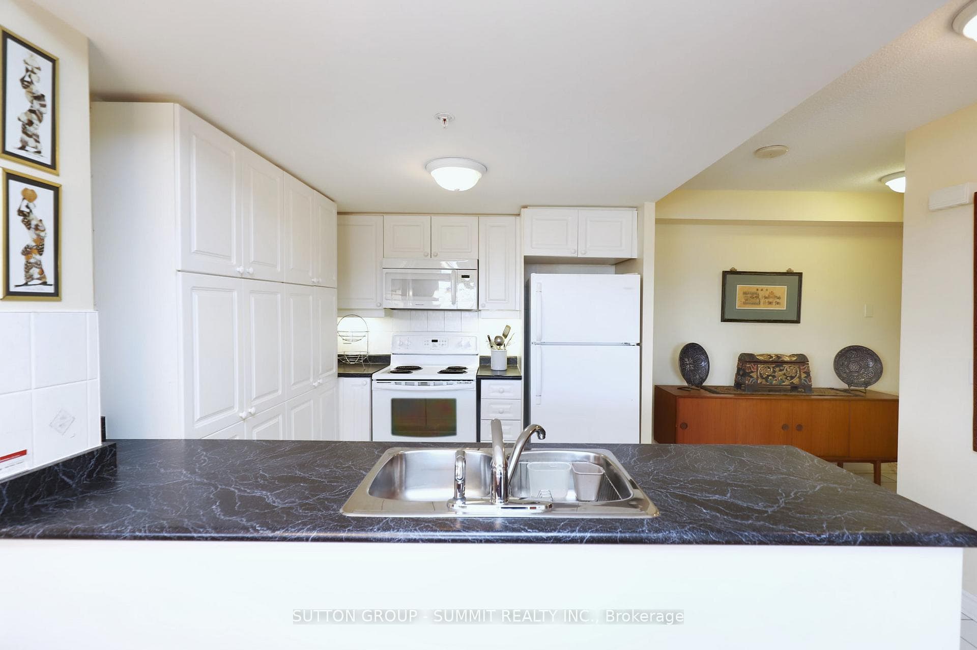 350 PRINCESS ROYAL Drive Unit 1207 photo 9