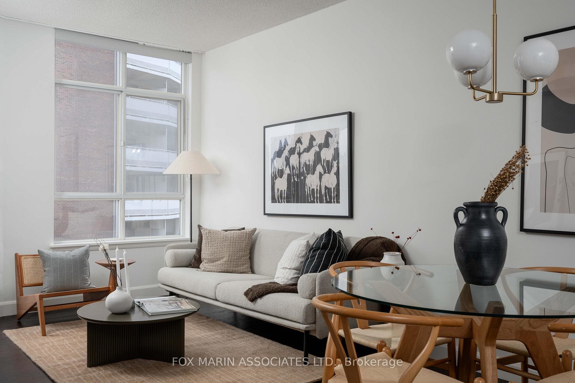 1 Deer Park Crescent Unit 701 photo 19