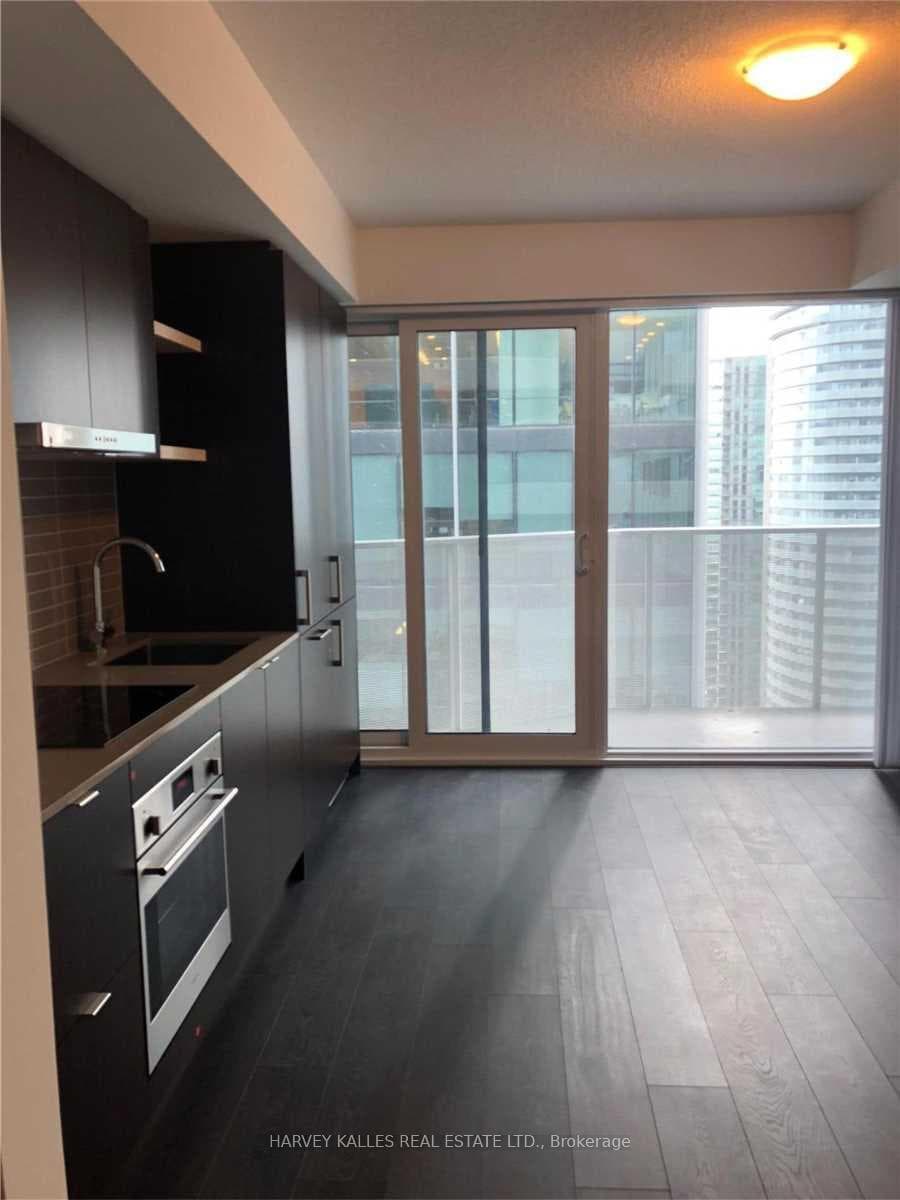 100 Harbour Street Unit 2411 photo 1