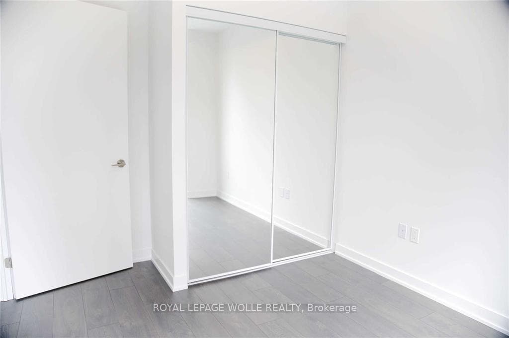 38 Iannuzzi Street Unit 706 photo 12