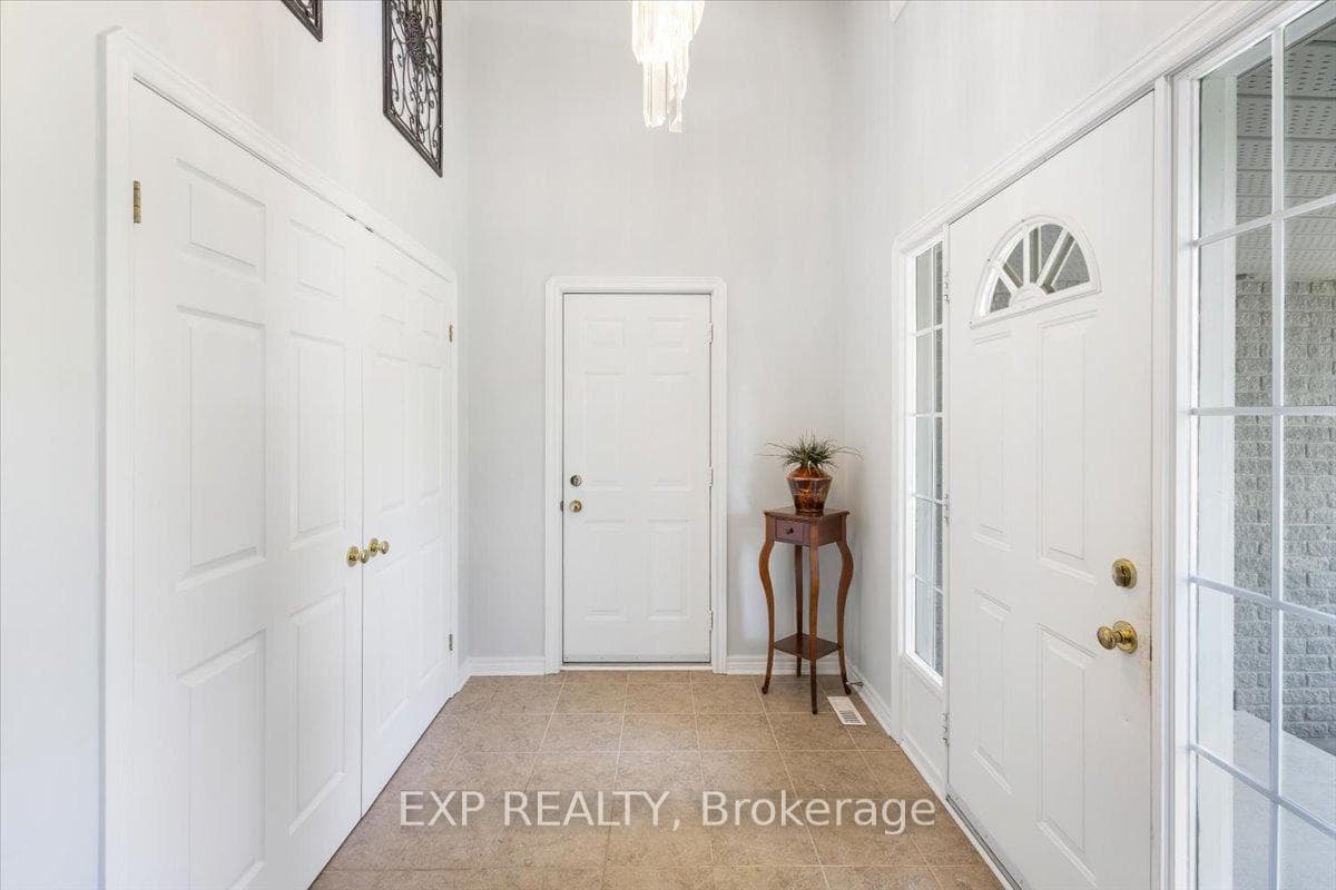122 1/2 Railway Avenue photo 5