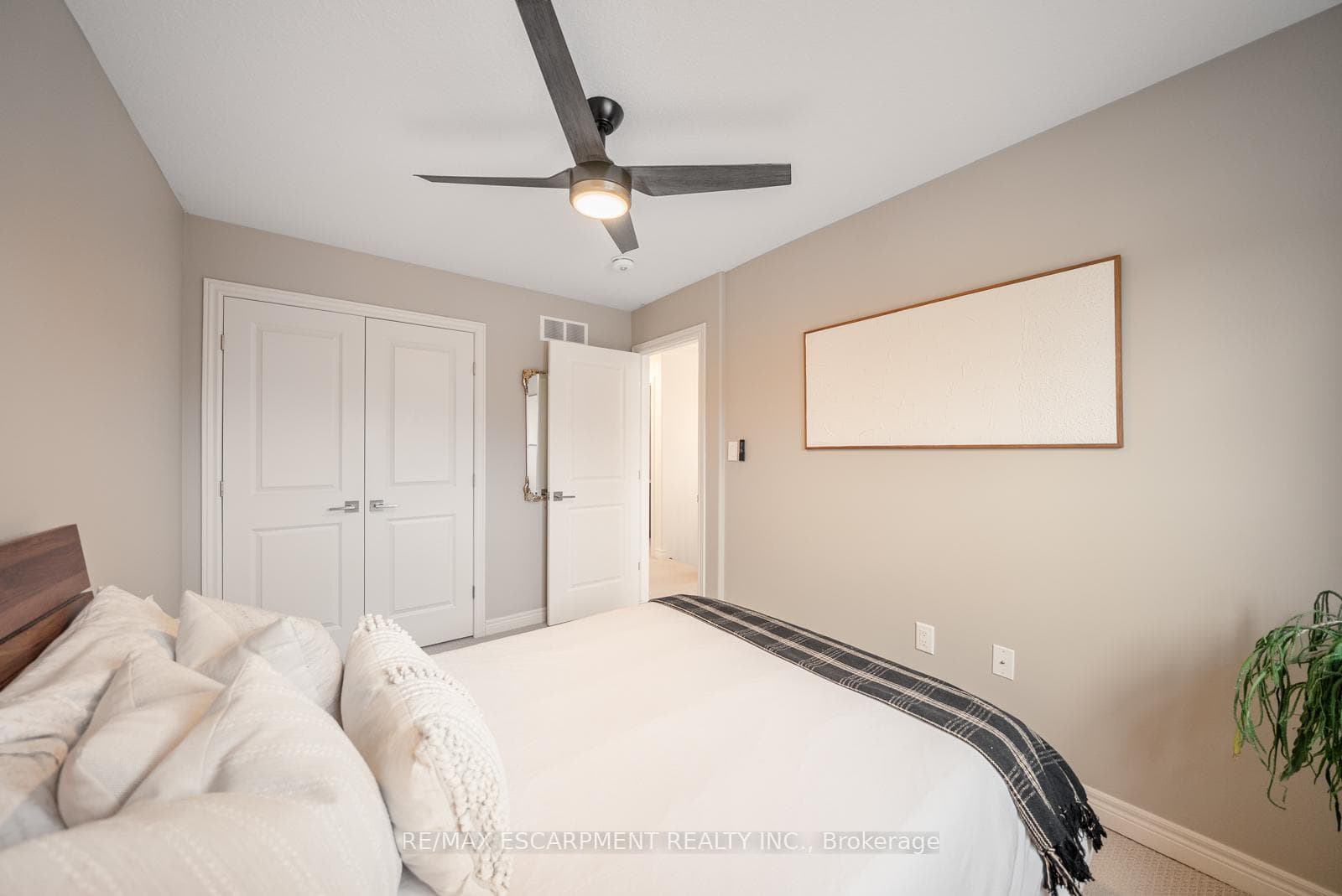 69 John Frederick Drive photo 30