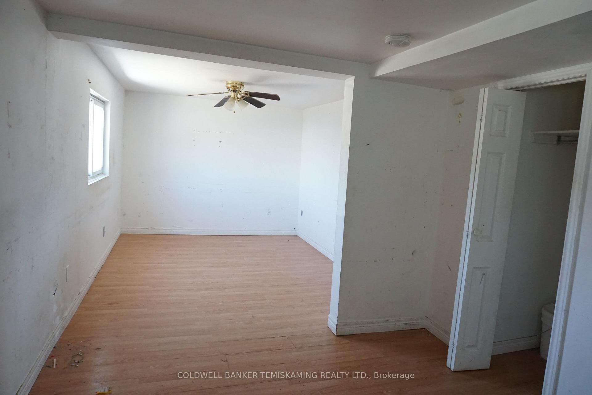189 LANG Street photo 11