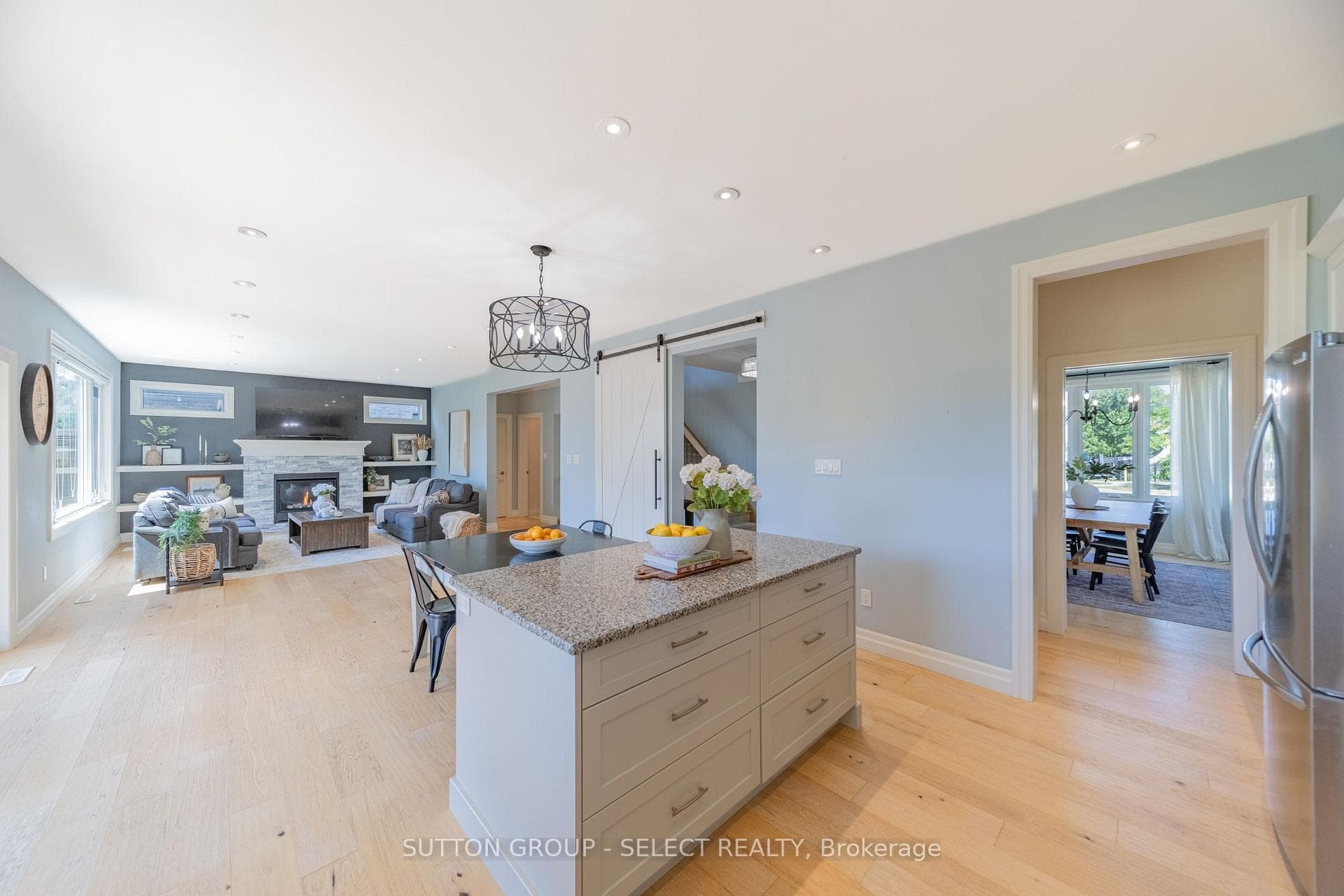 Oversized island with stone dining extension