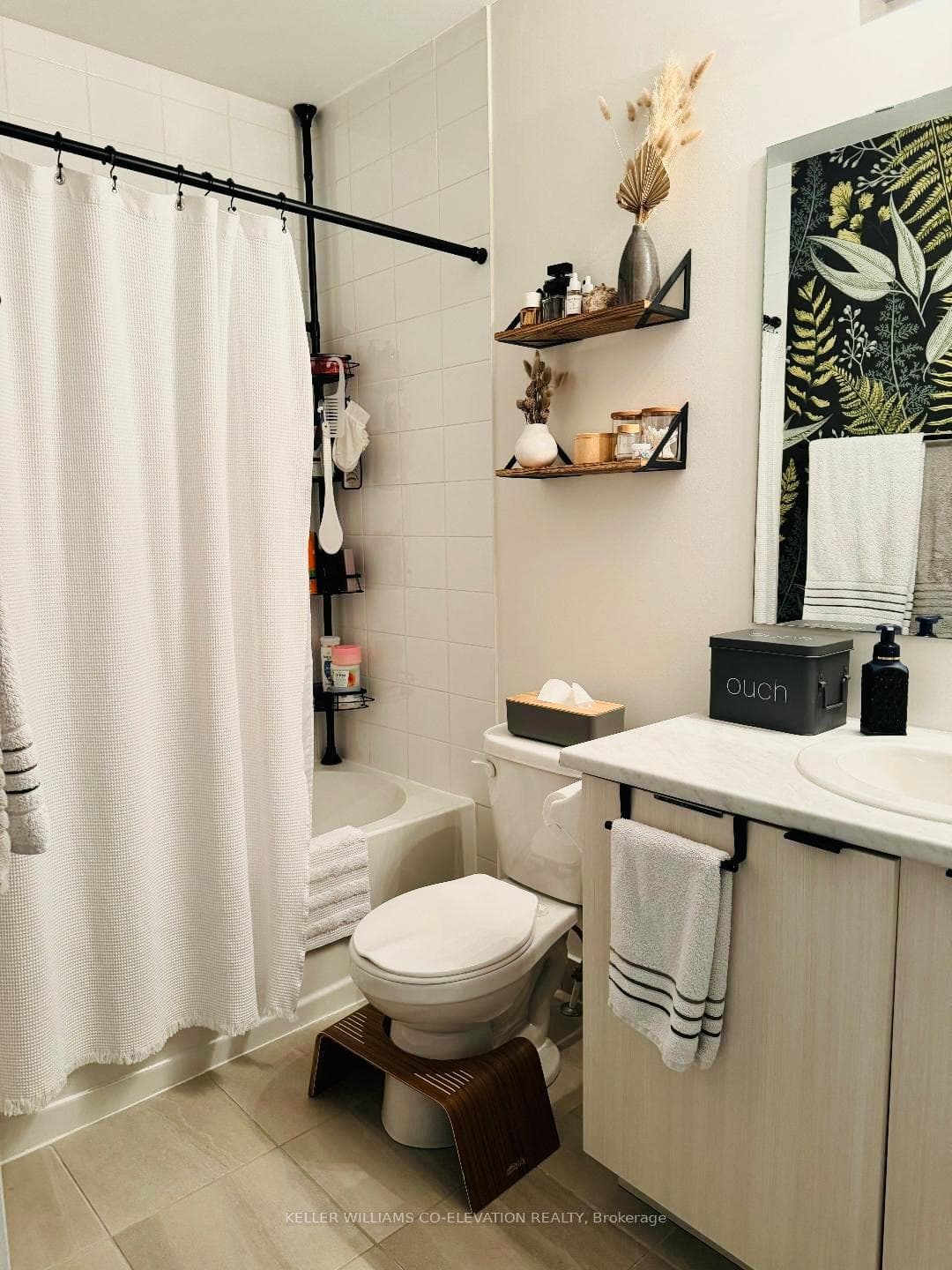 60 Orchid Place Drive Unit 6 photo 16