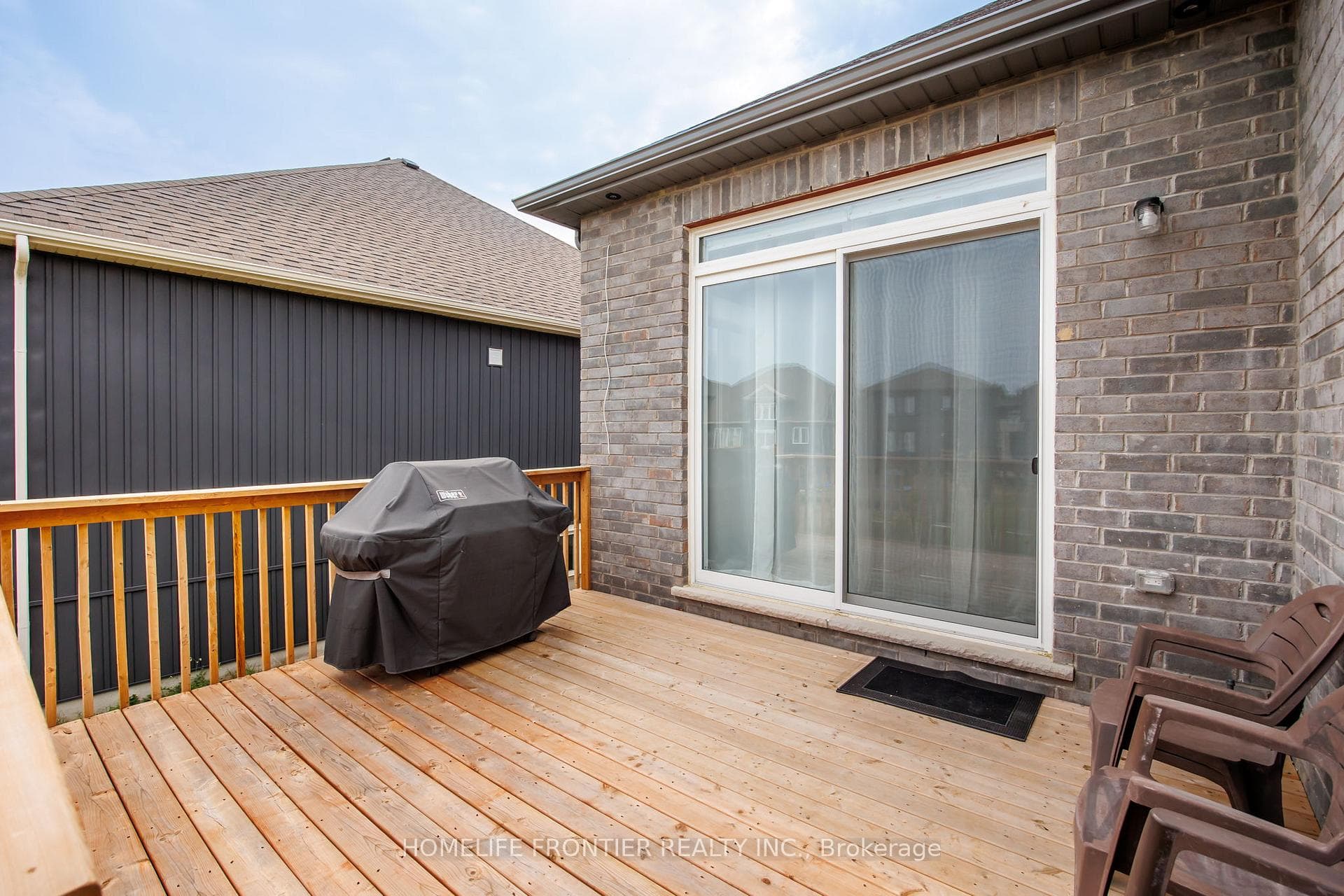 310 Rablewood Drive photo 25