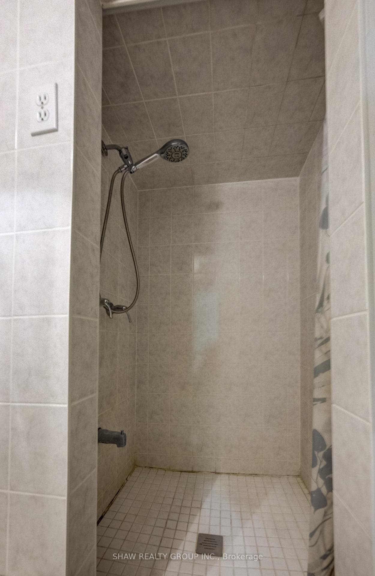 275 Broadview Avenue Unit 149 photo 36