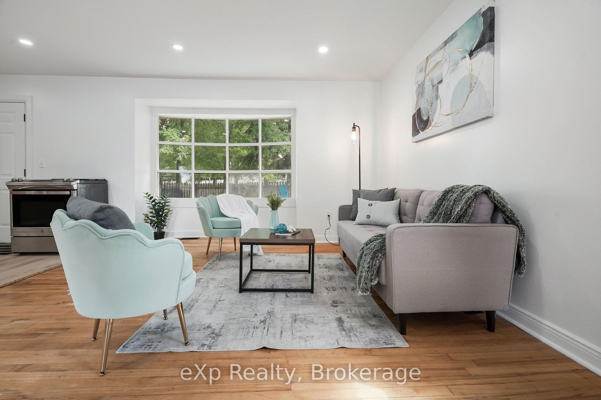 84 Victoria Boulevard photo 13