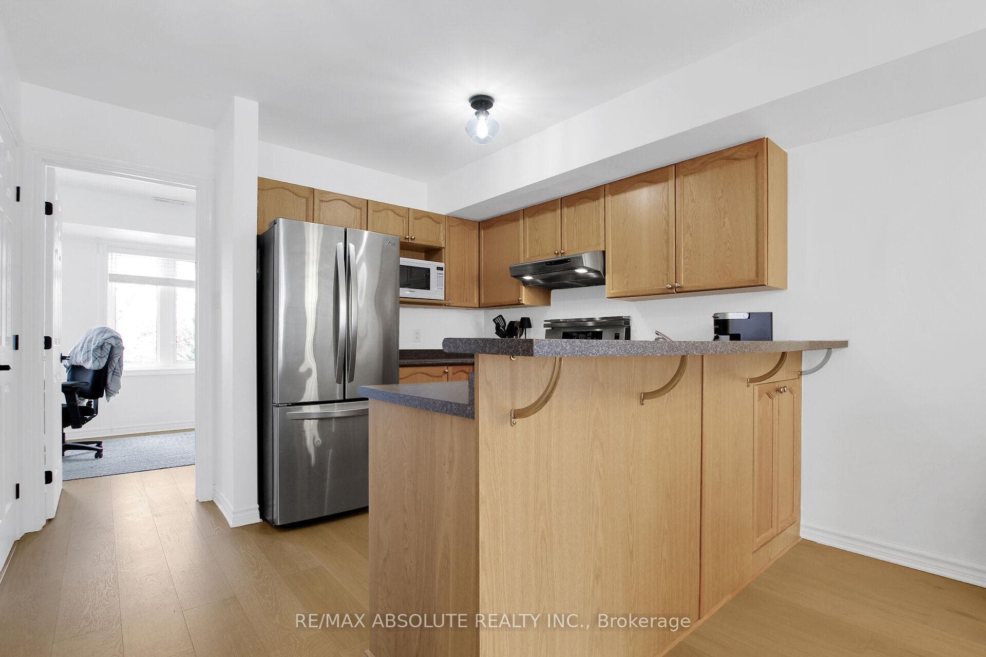 1350 Guthrie Street photo 24