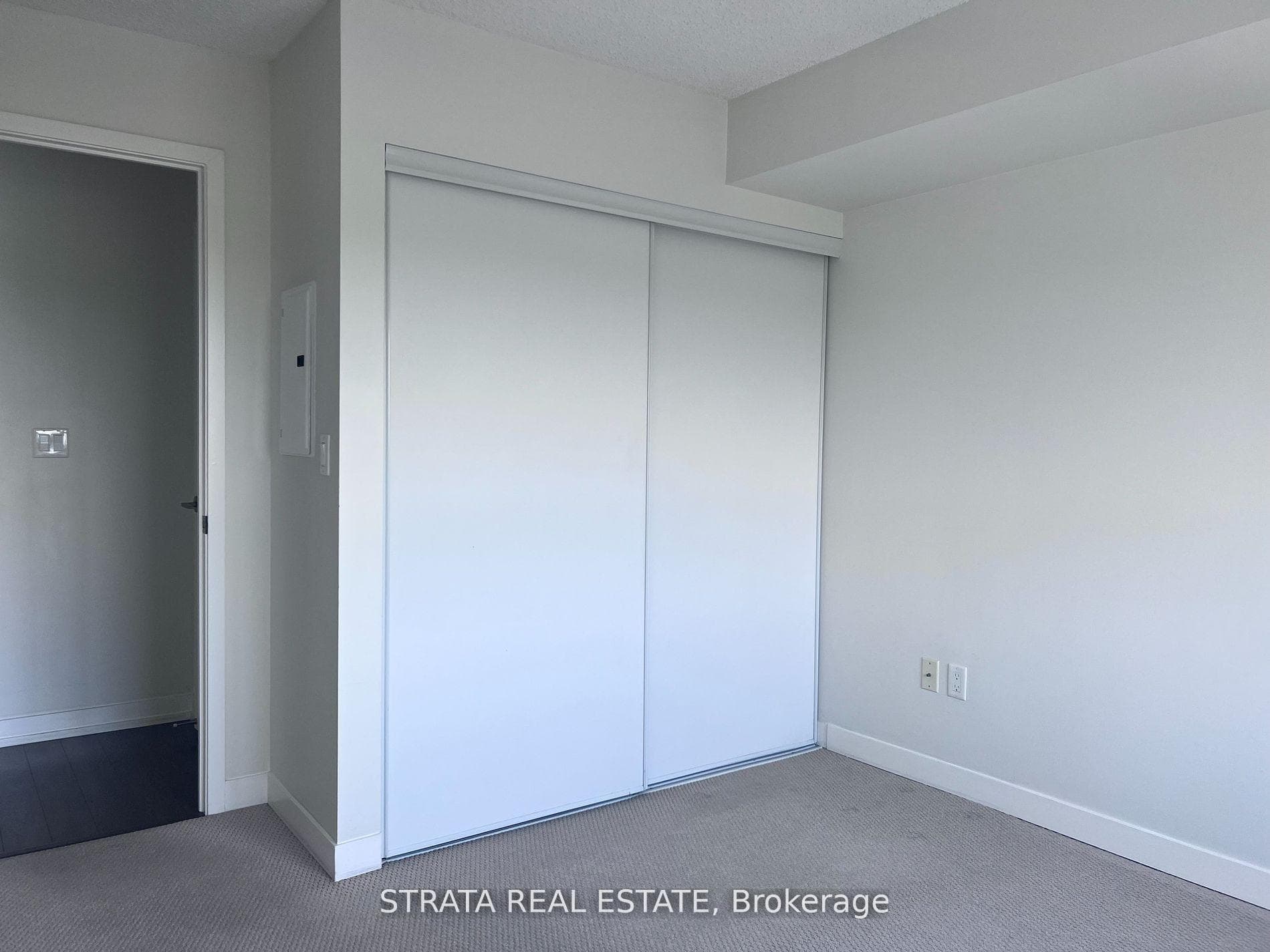 812 Lansdowne Avenue Unit 612 photo 14