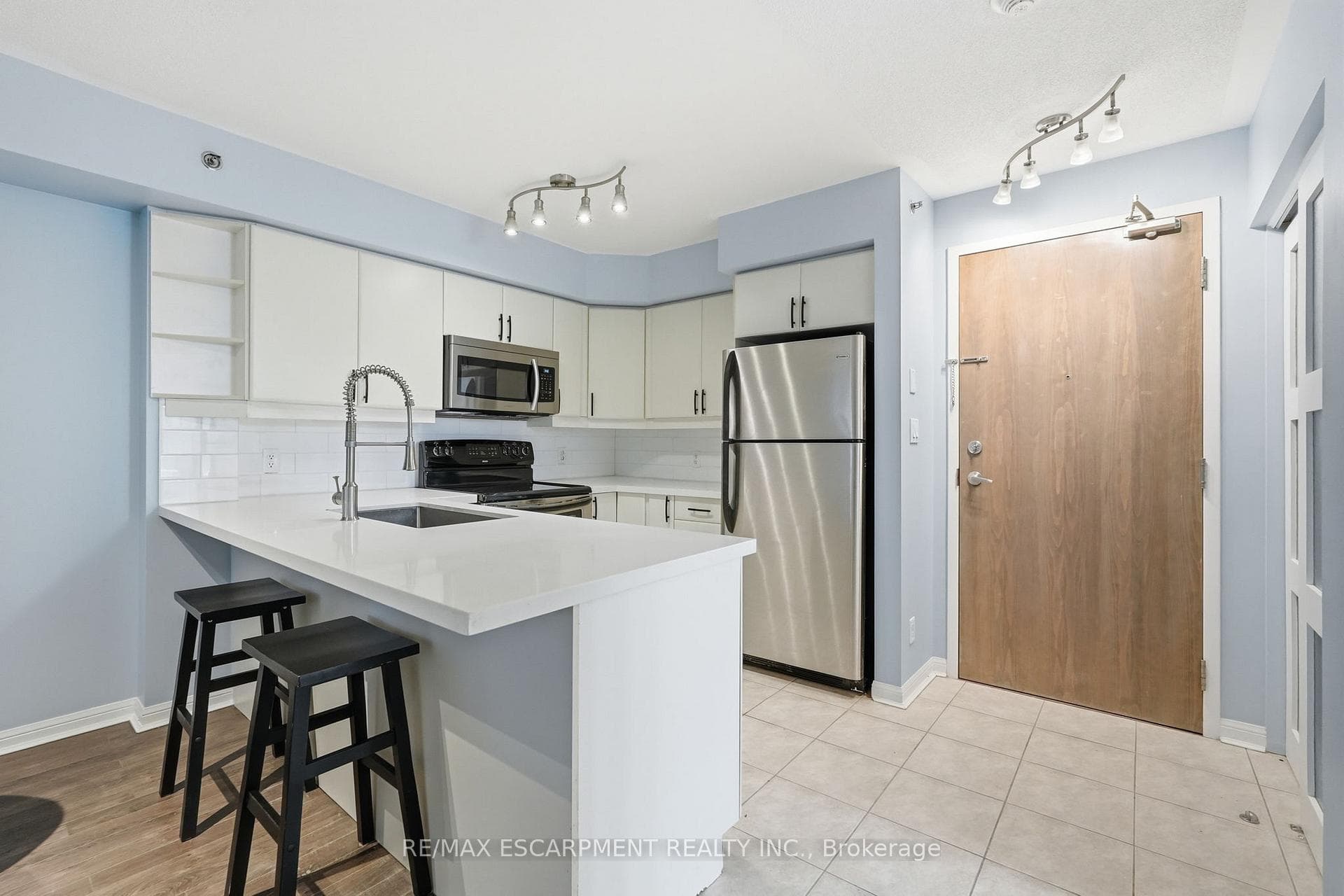 3060 Rotary Way Unit 226 photo 10