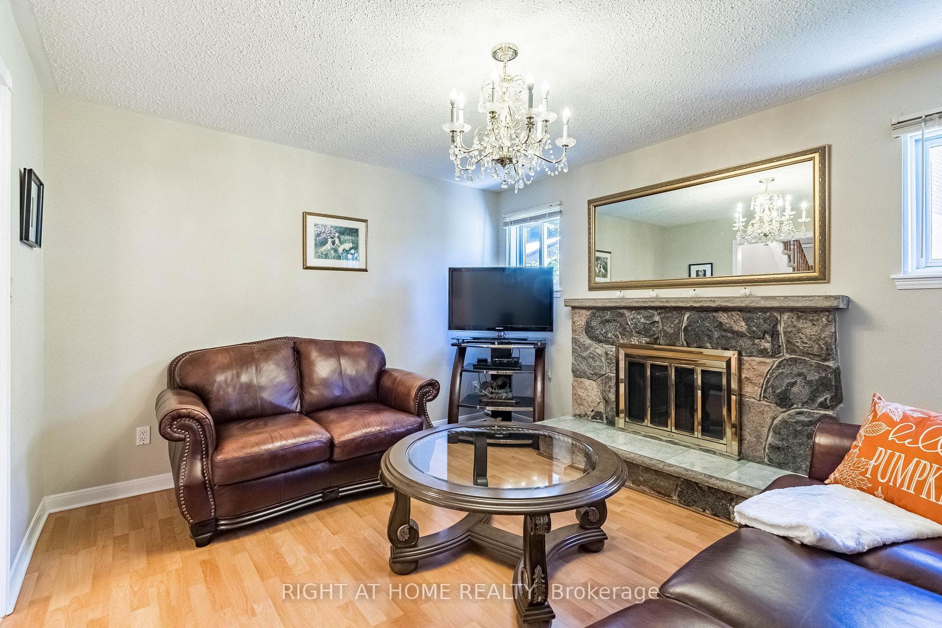 4238 Garnetwood Chase photo 18