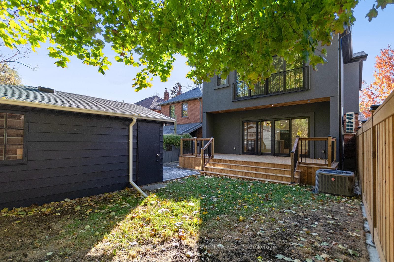 93 Highfield Road Unit Main photo 33
