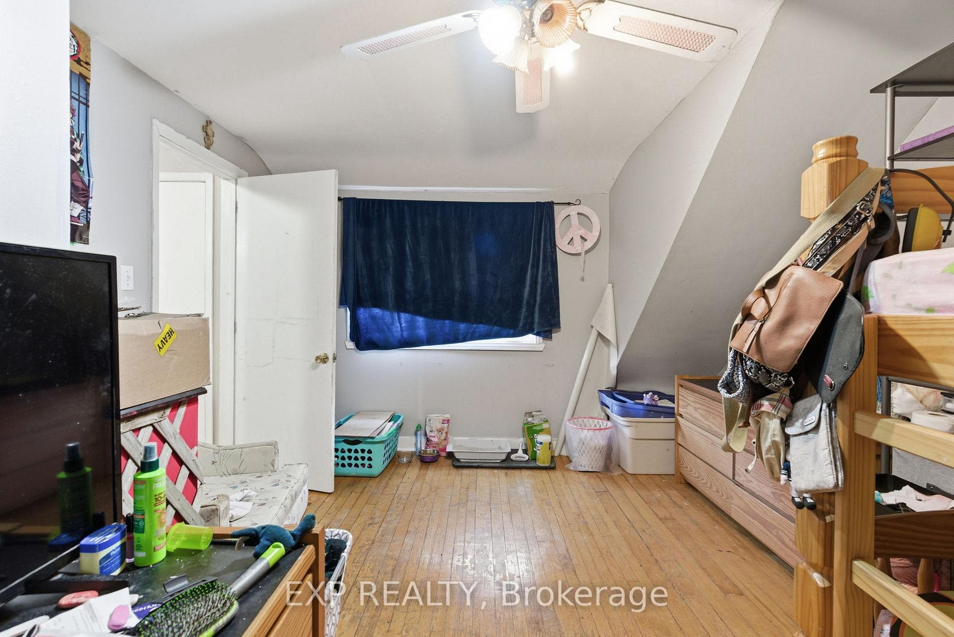 1119 Miron Avenue photo 19