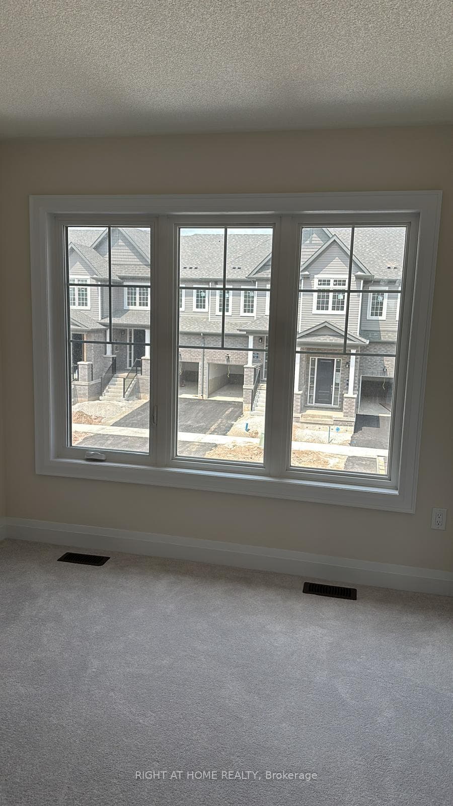 20 Conboy Drive photo 24