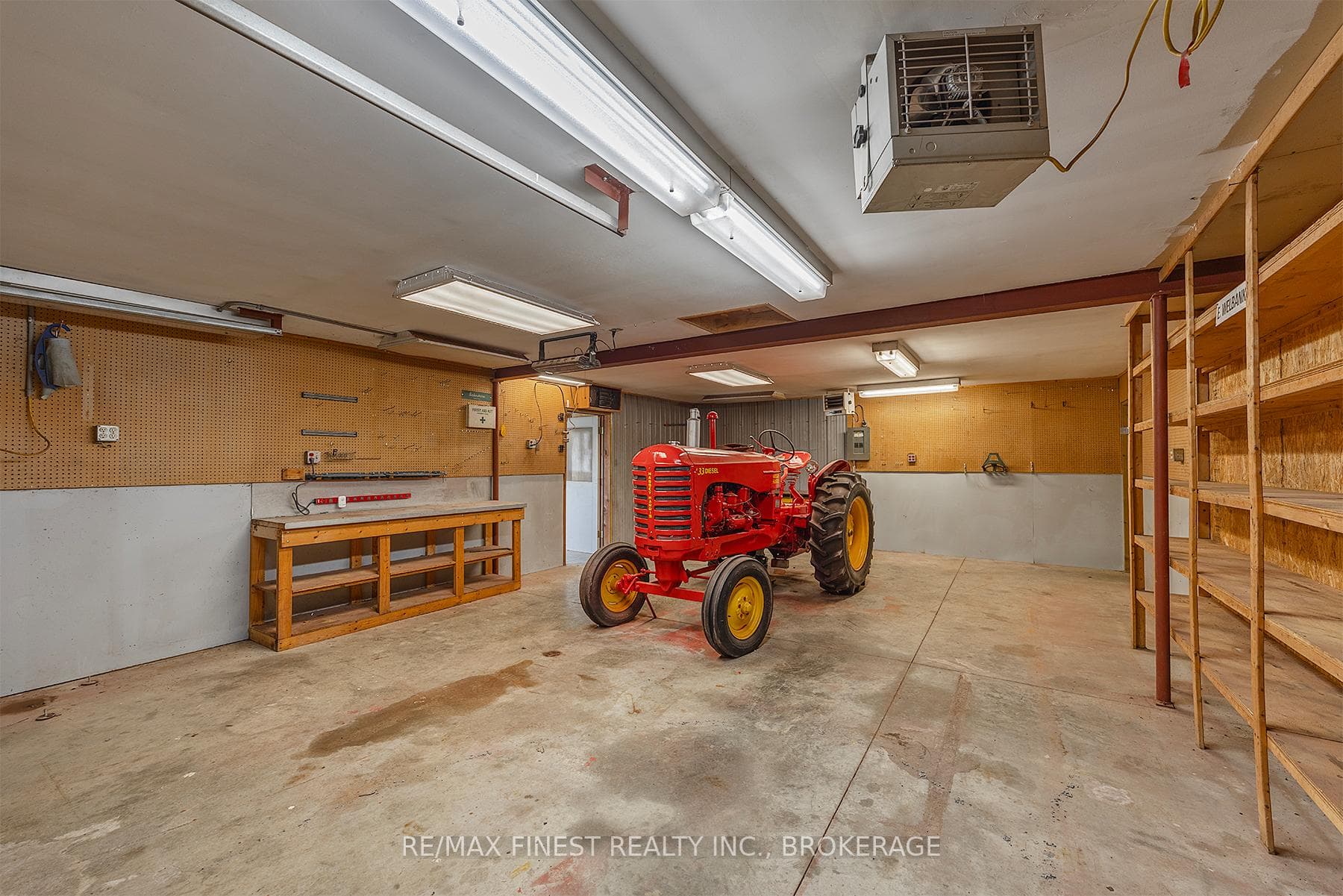 2800 Front Road photo 38