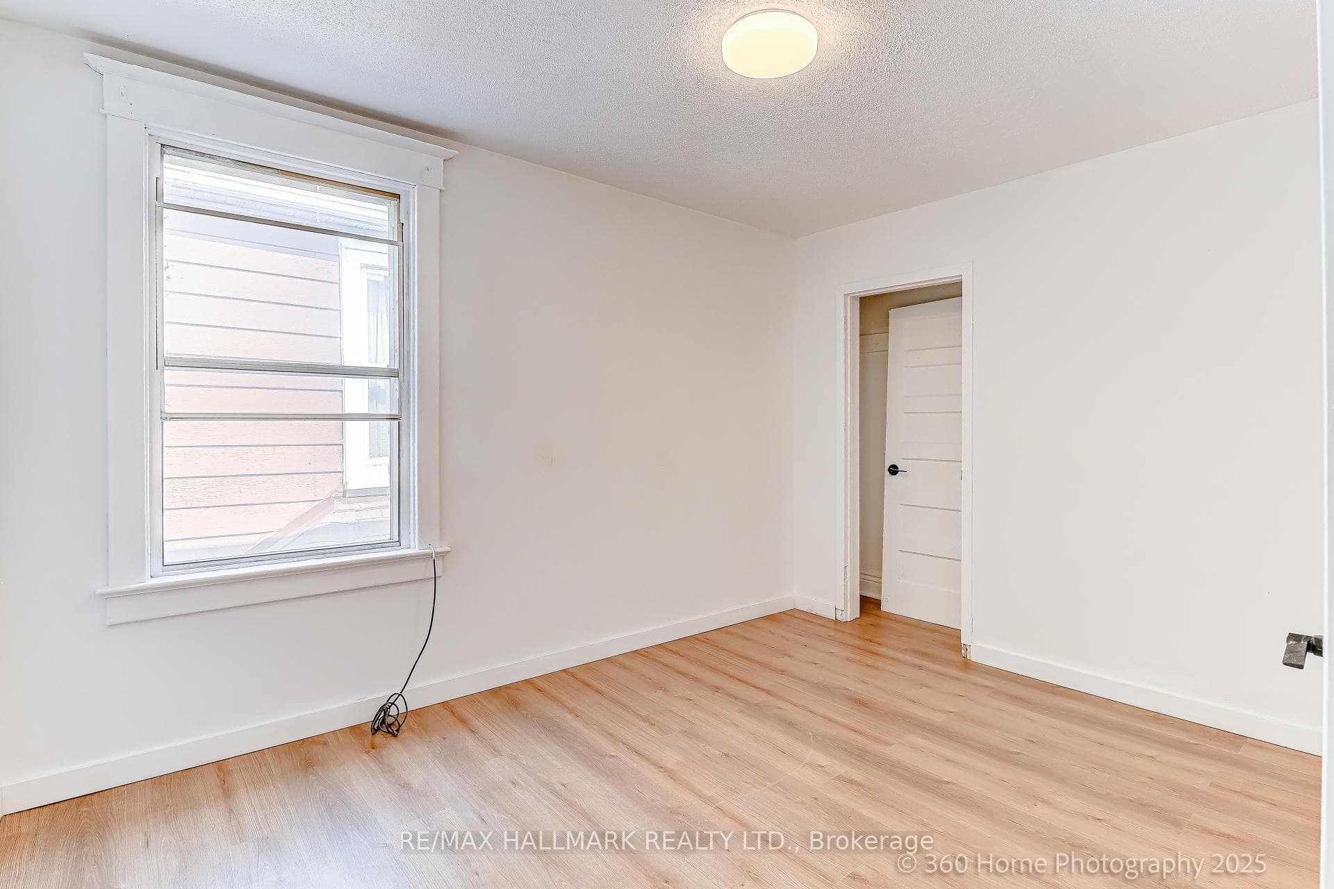 18 Conway Avenue photo 20