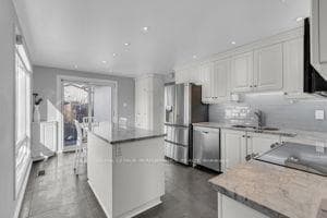 1616 CHARBONNEAU Street photo 10