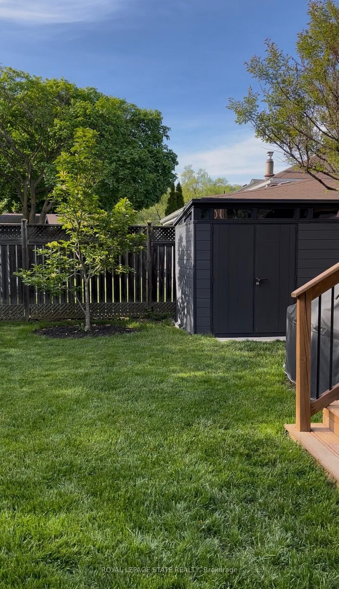 13 Cameron Avenue photo 43