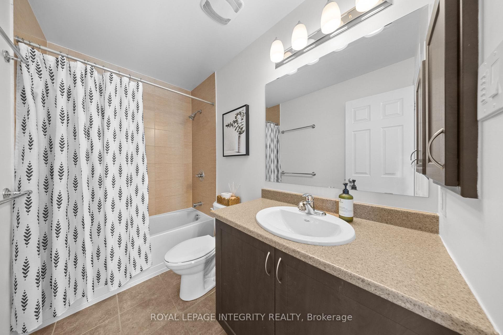 356 Ravenswood Way photo 27