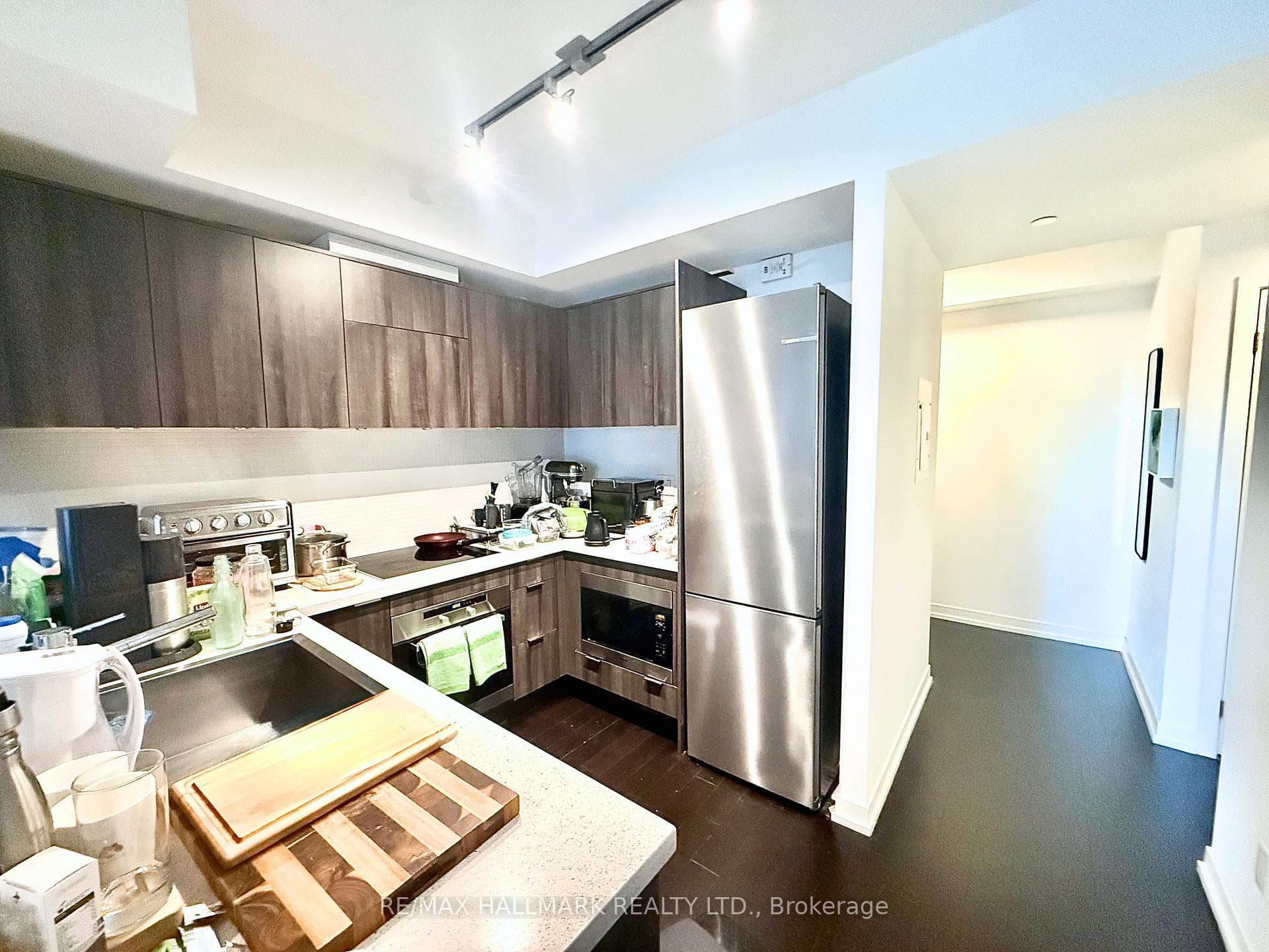 Large kitchen