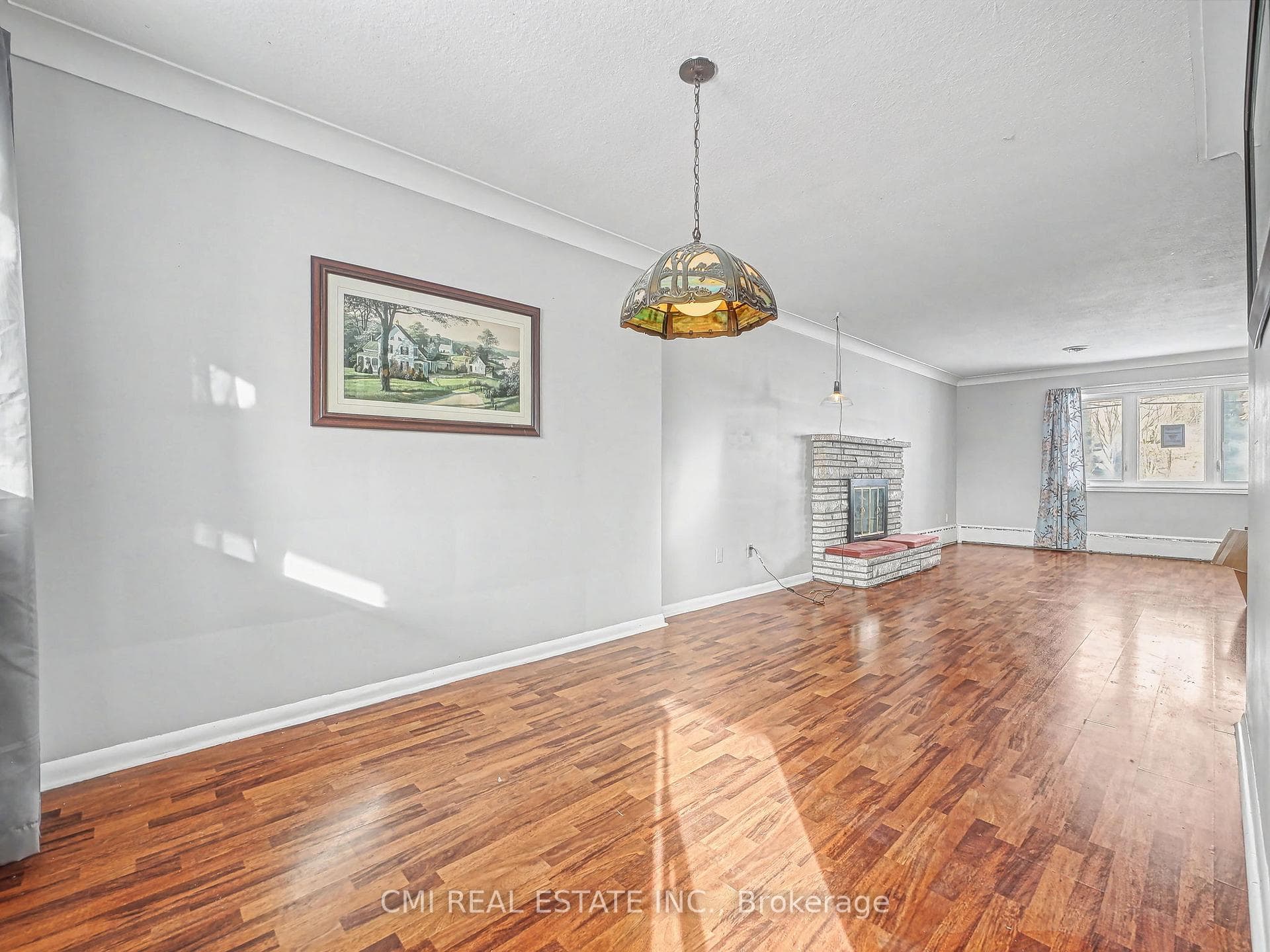 877 Killaly Street photo 12
