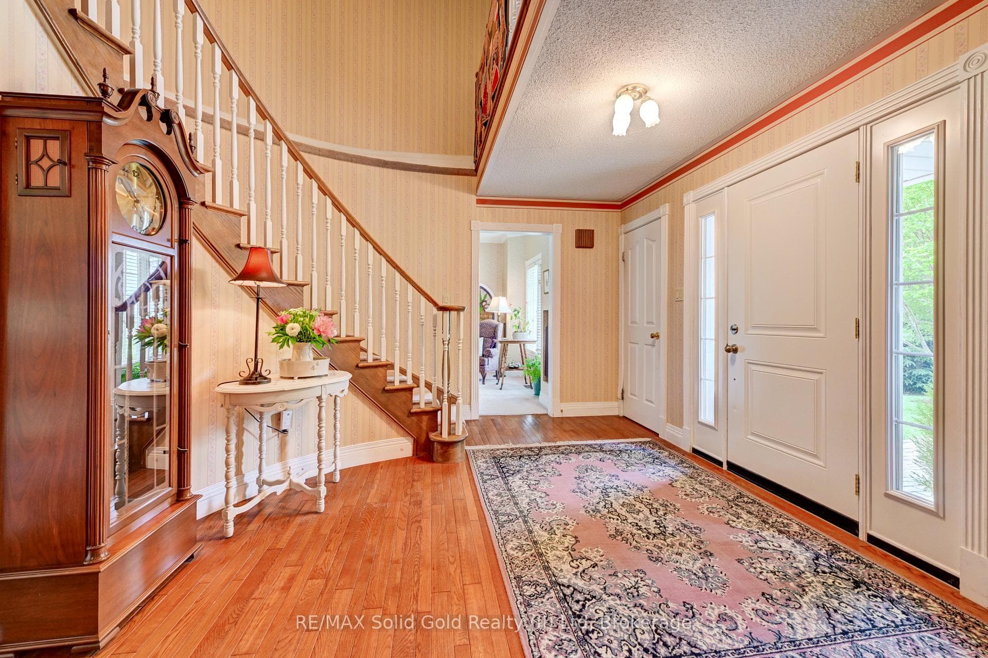 11 Lorraine Drive photo 6