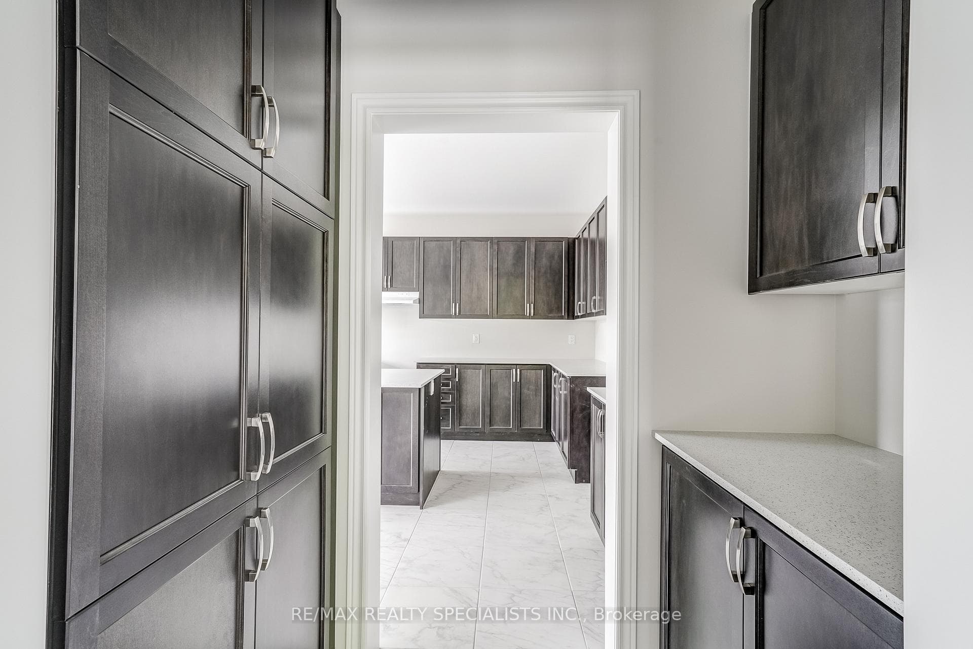30 SAM BATTAGLIA Crescent photo 17