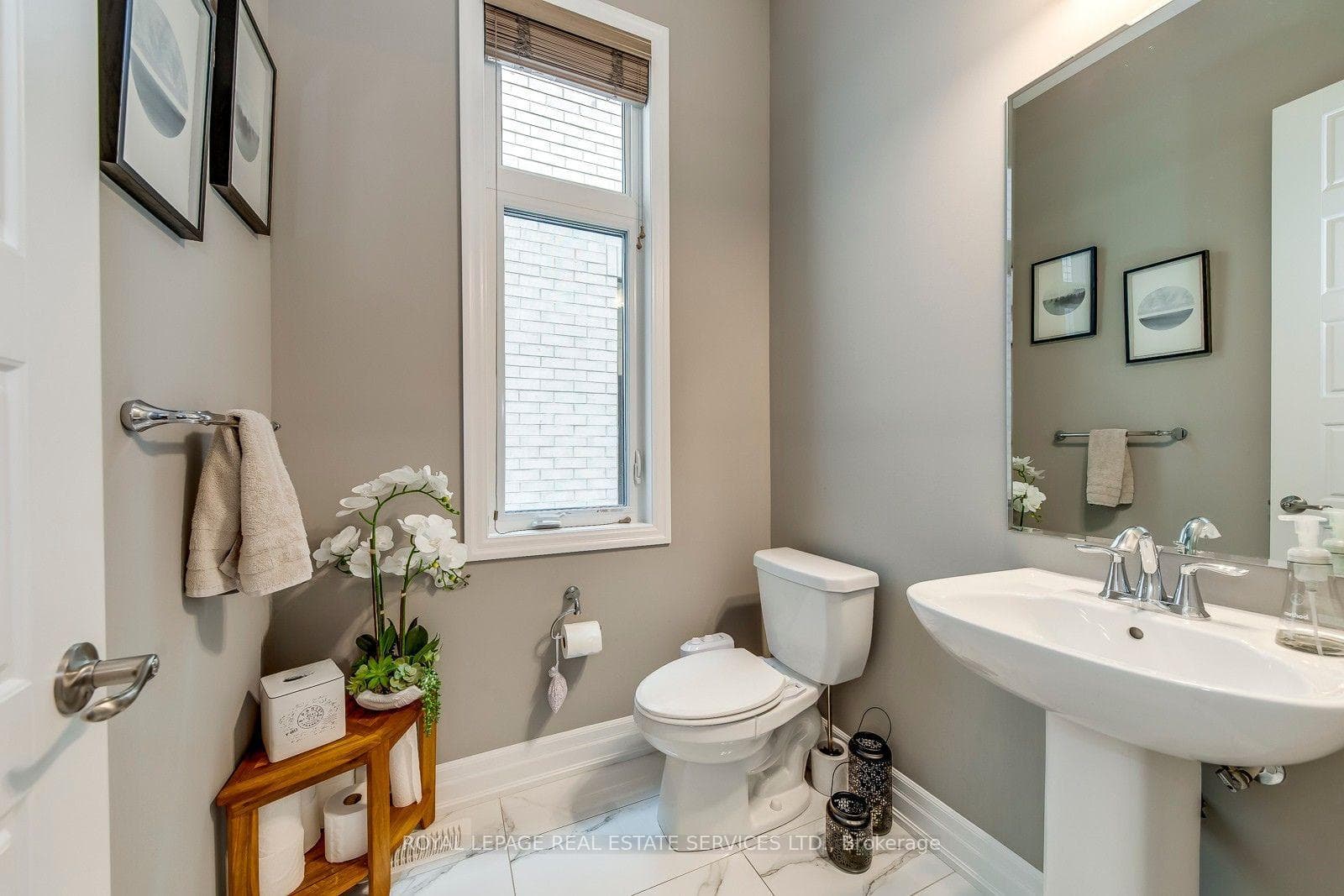 Powder Room