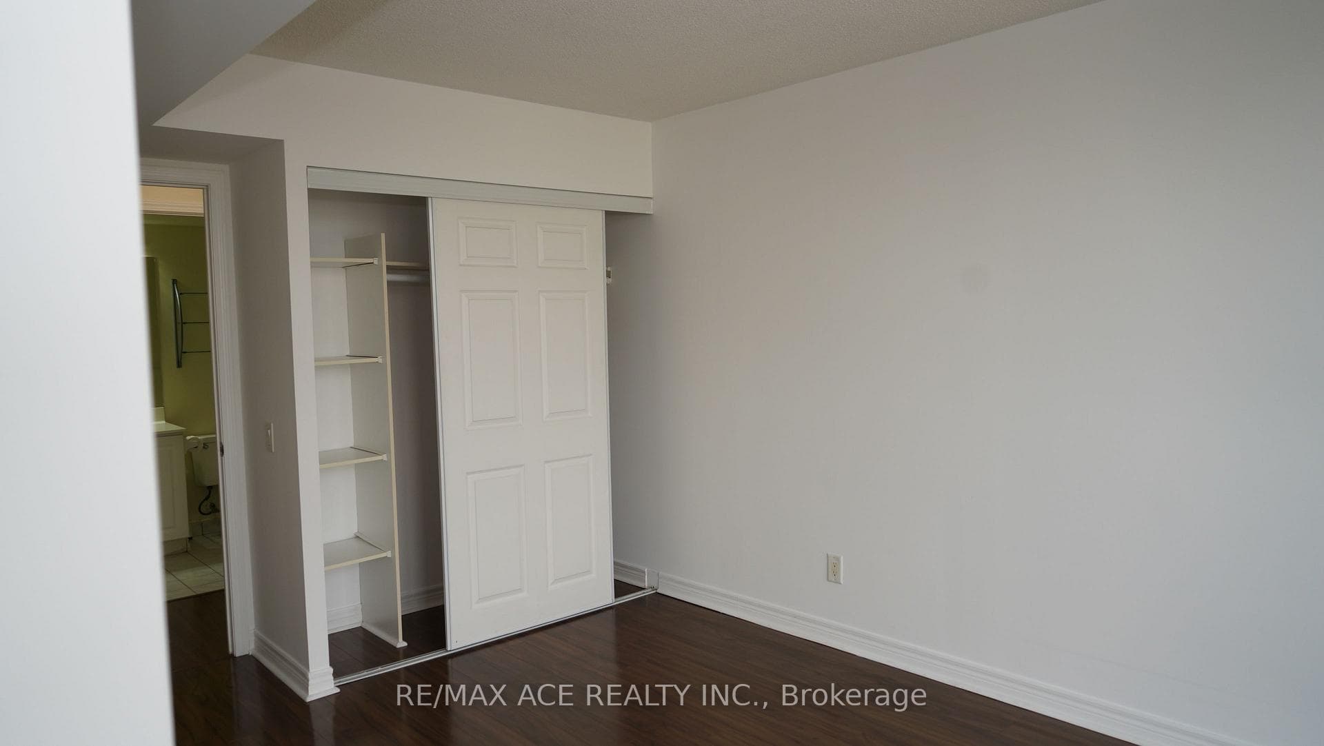 83 Borough Drive Unit 803 photo 13