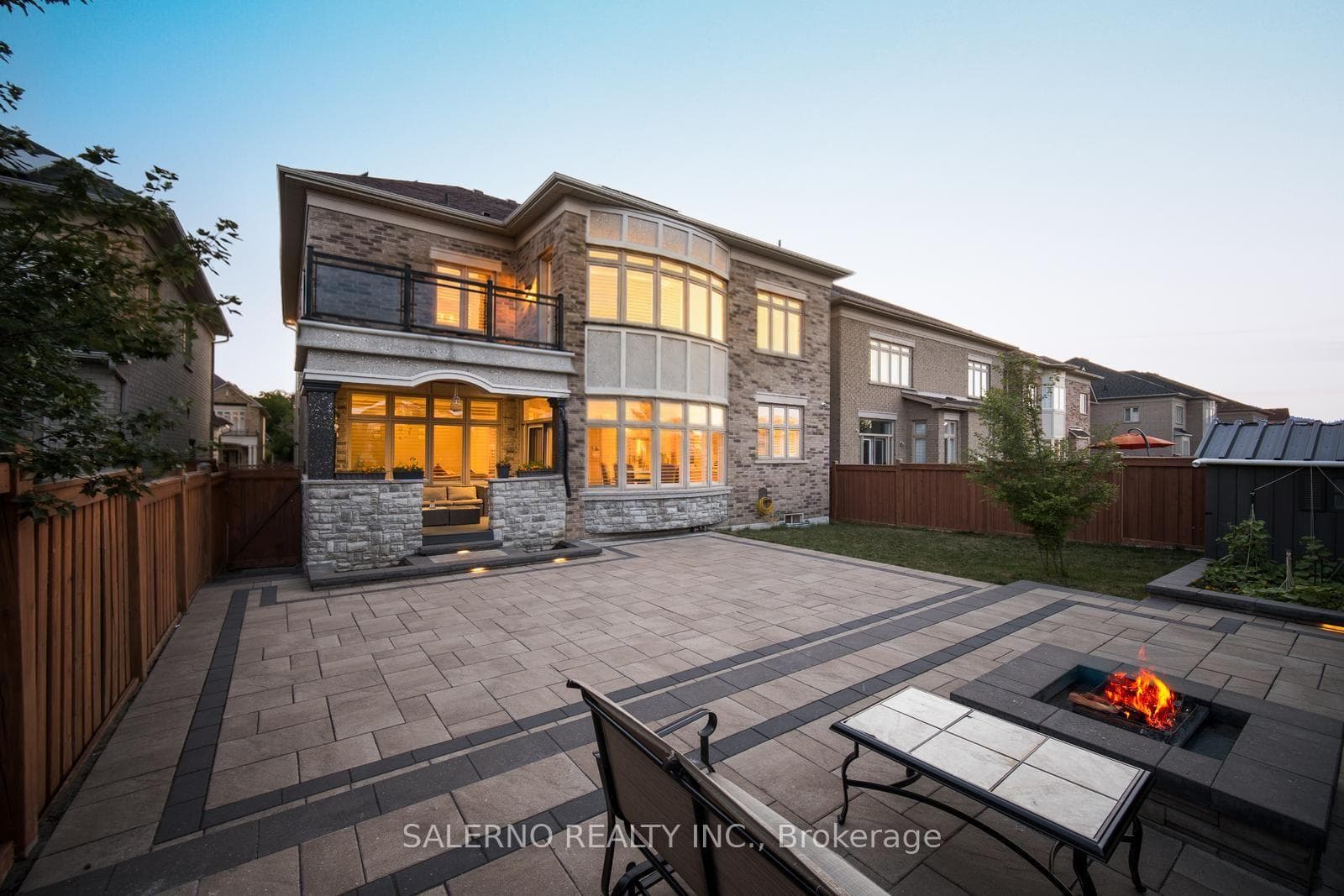 111 Ironside Drive photo 41